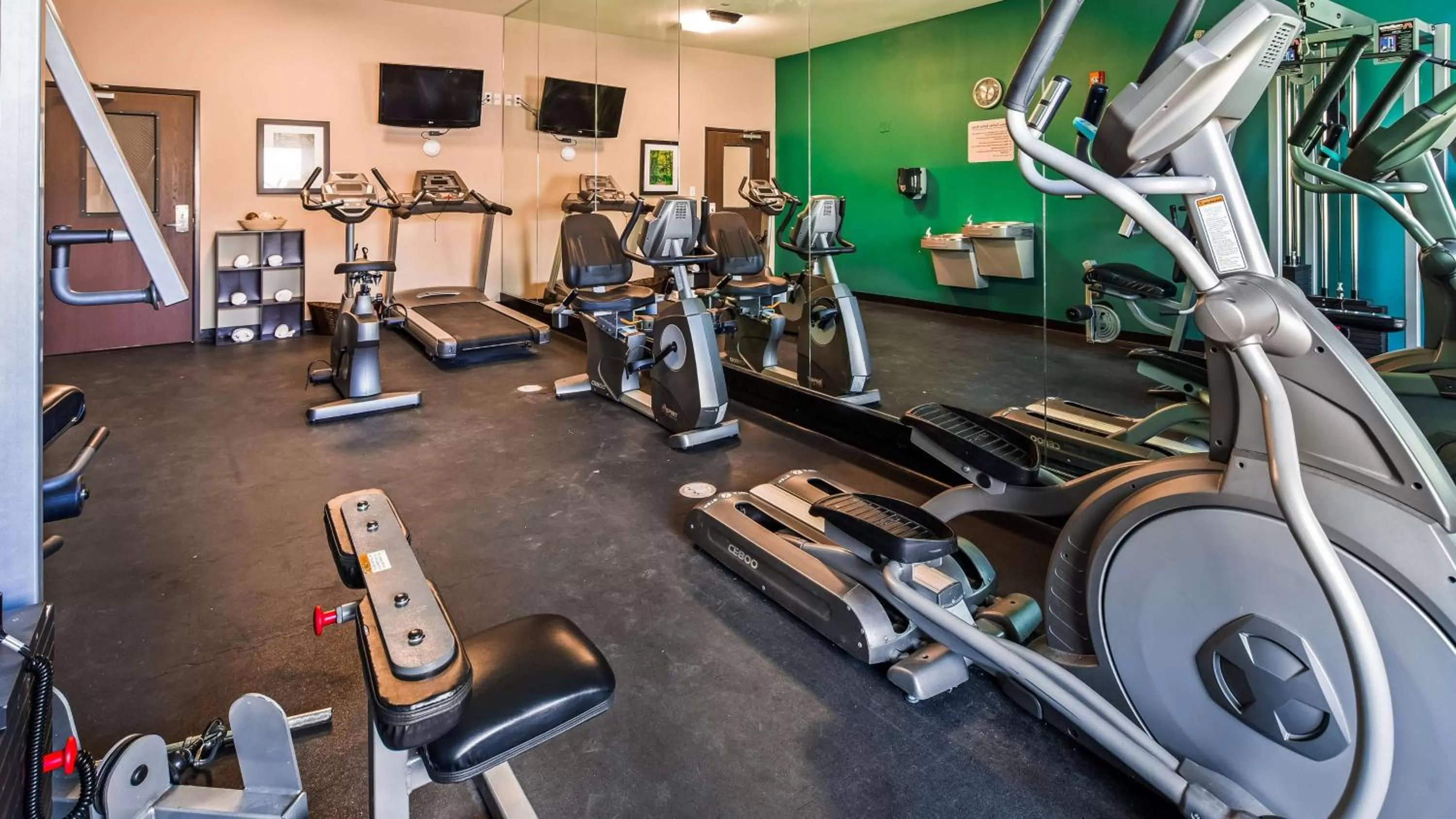 Fitness centre/facilities in Best Western Plus Carrizo Springs Inn & Suites