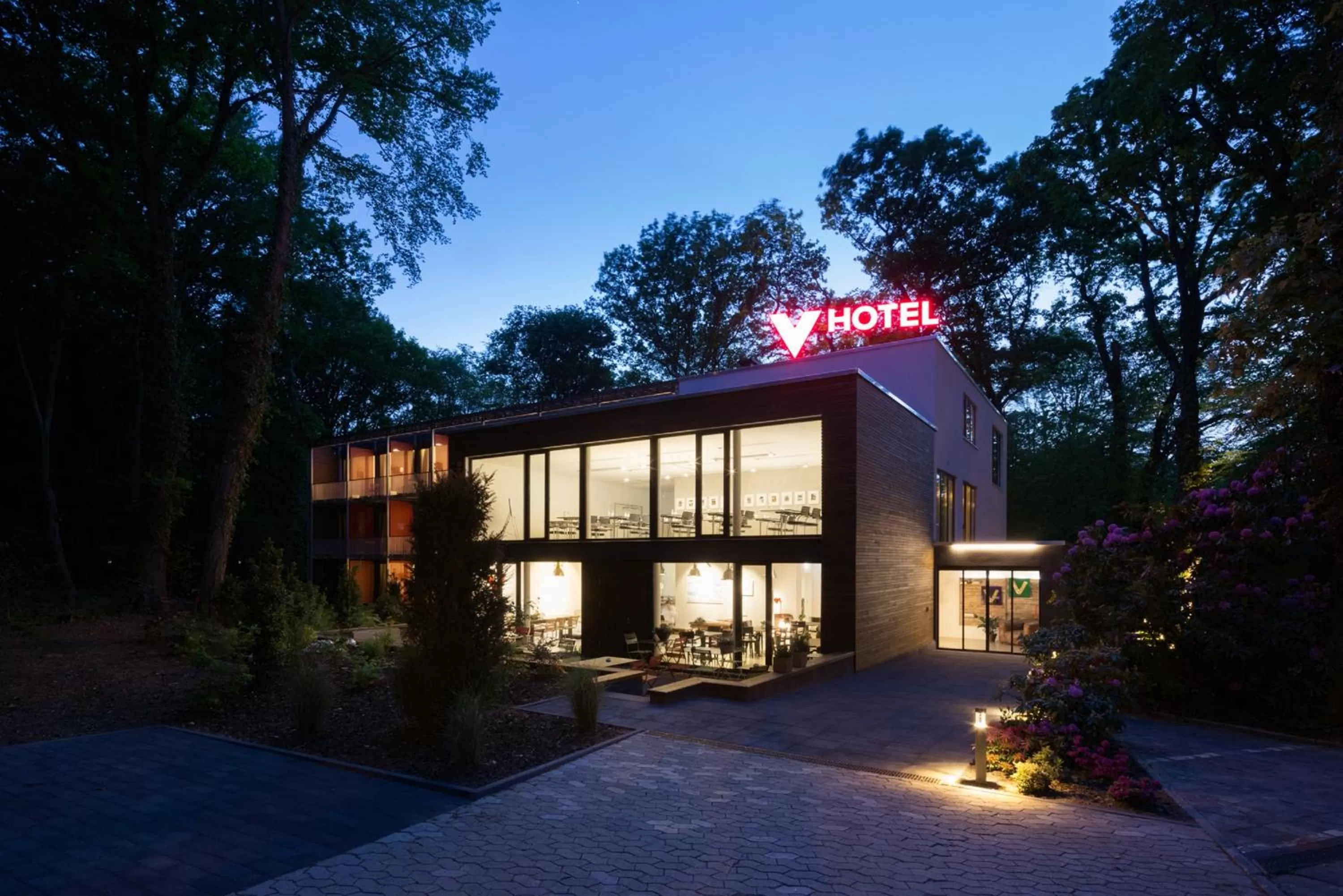 Facade/entrance in V-Hotel