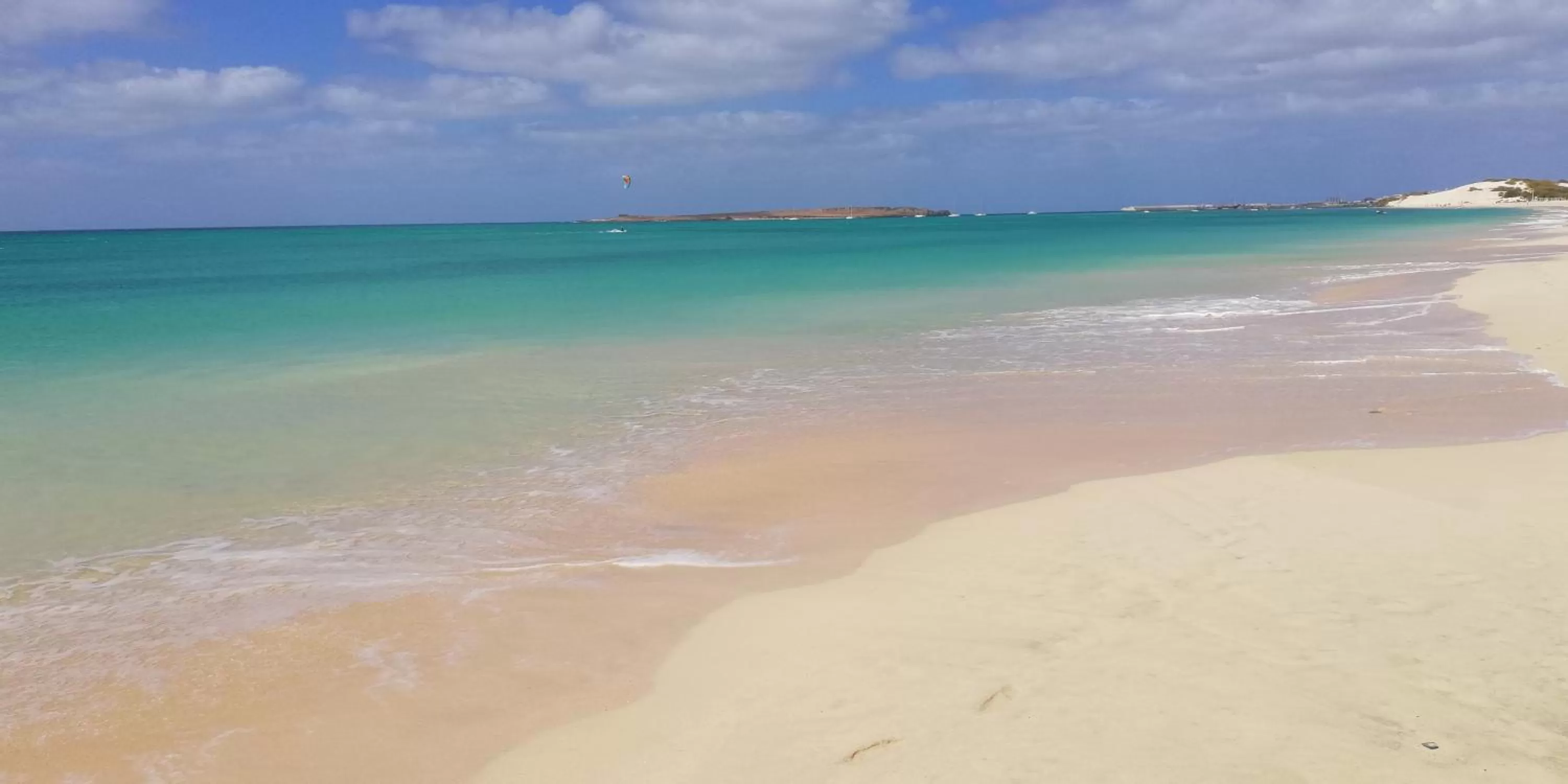 Location, Beach in B&B Salinas Boa Vista WiFi FREE