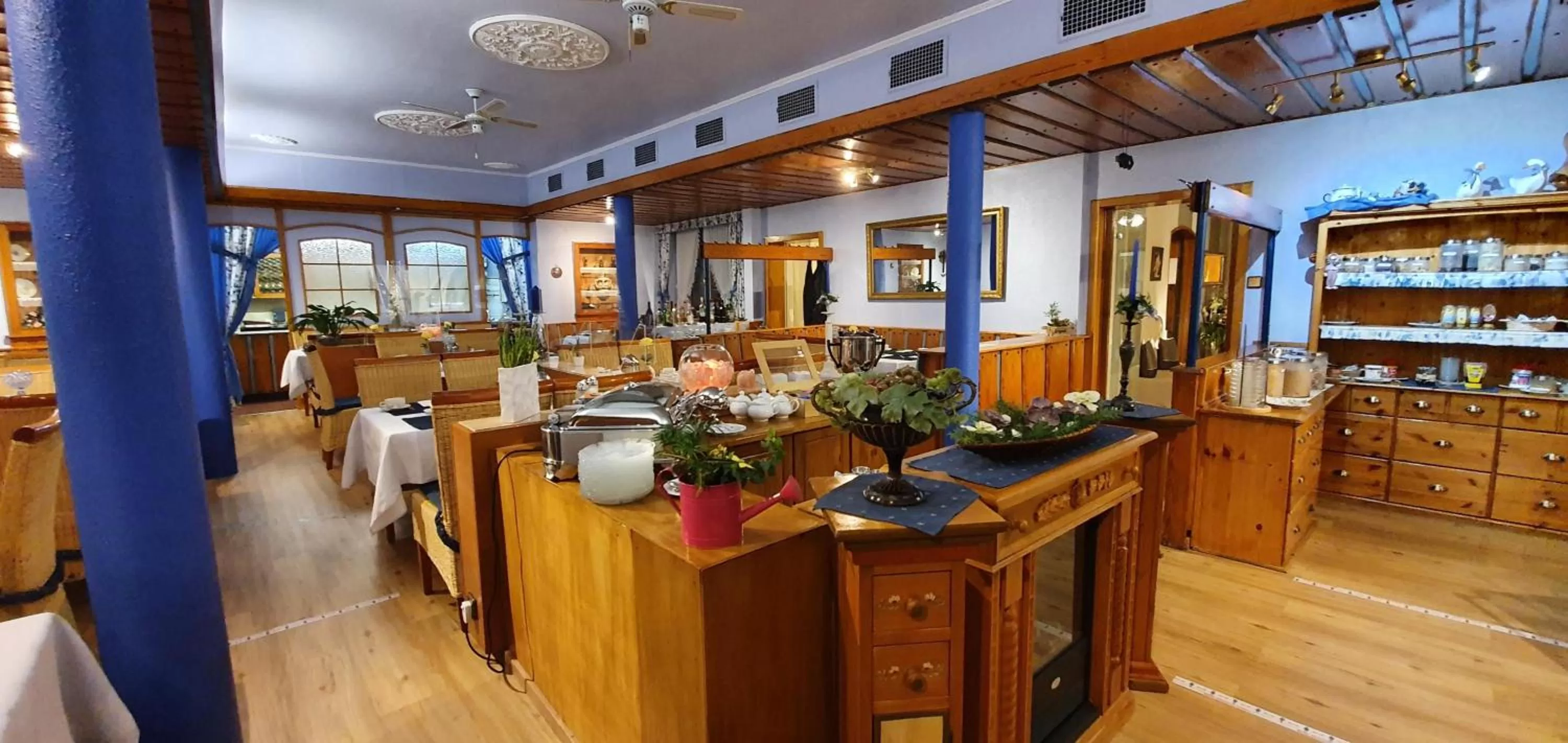 Restaurant/places to eat in Hotel Höhn