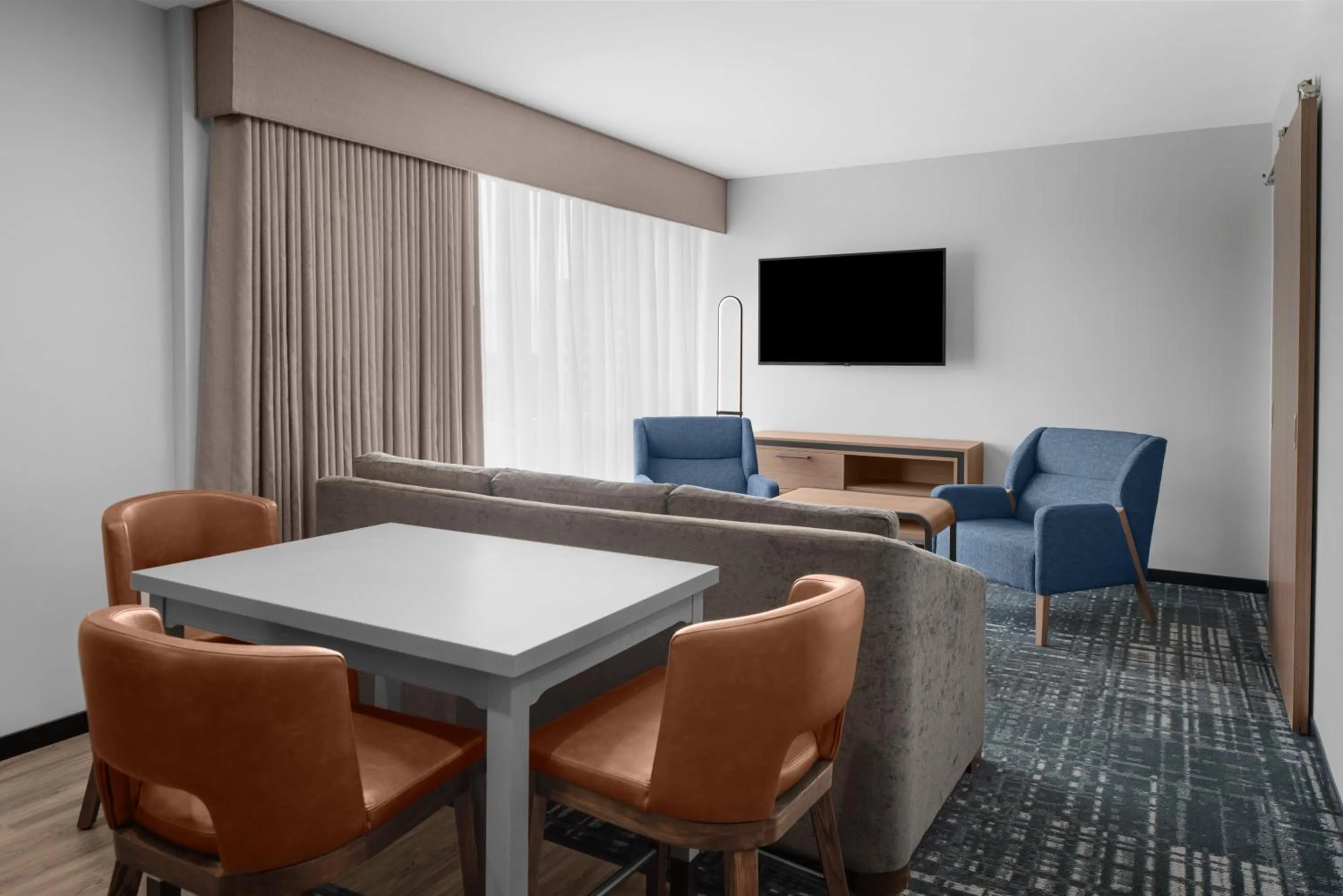 Living room in Homewood Suites By Hilton Charlotte Uptown First Ward