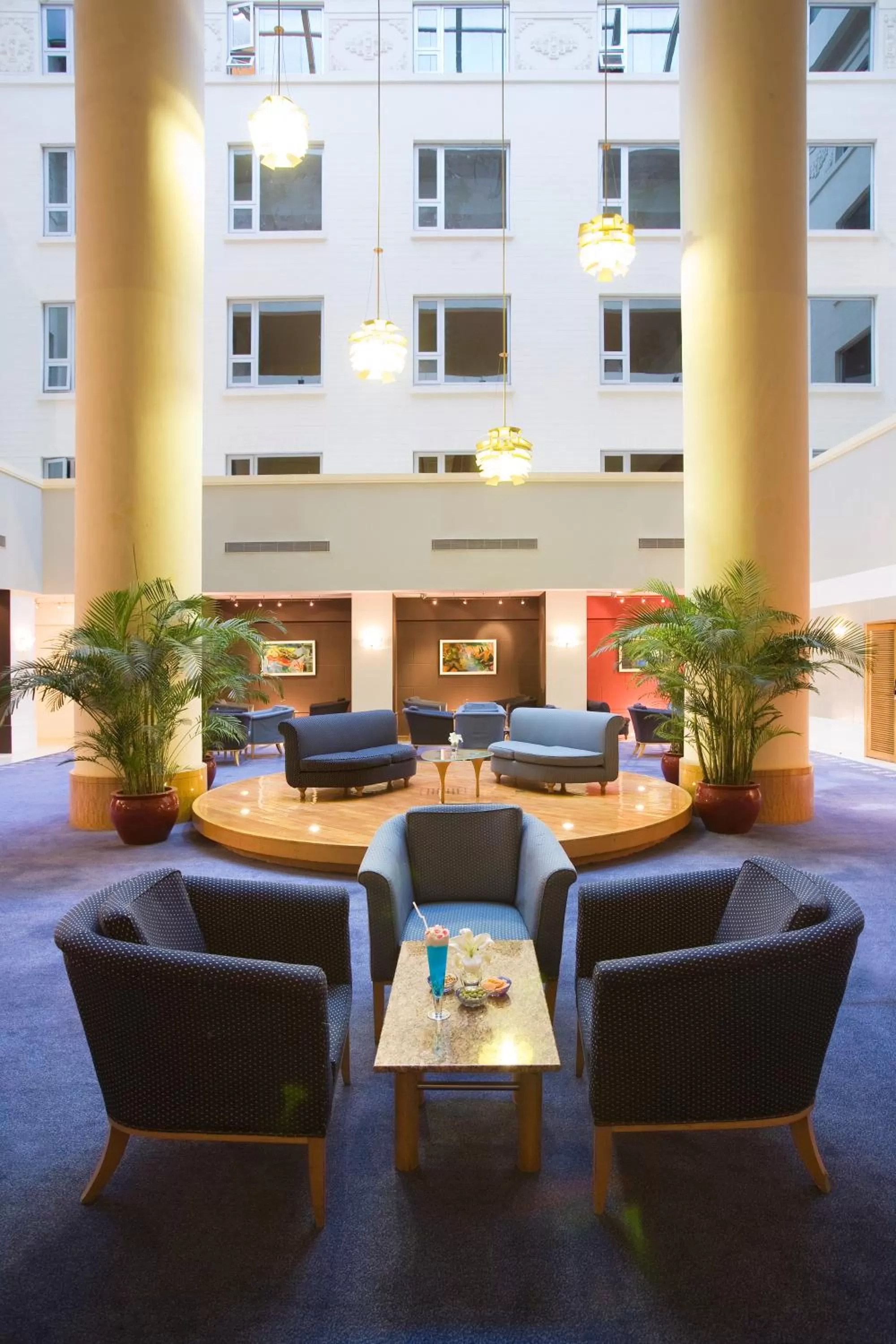 Lounge or bar in Beijing XinQiao Hotel