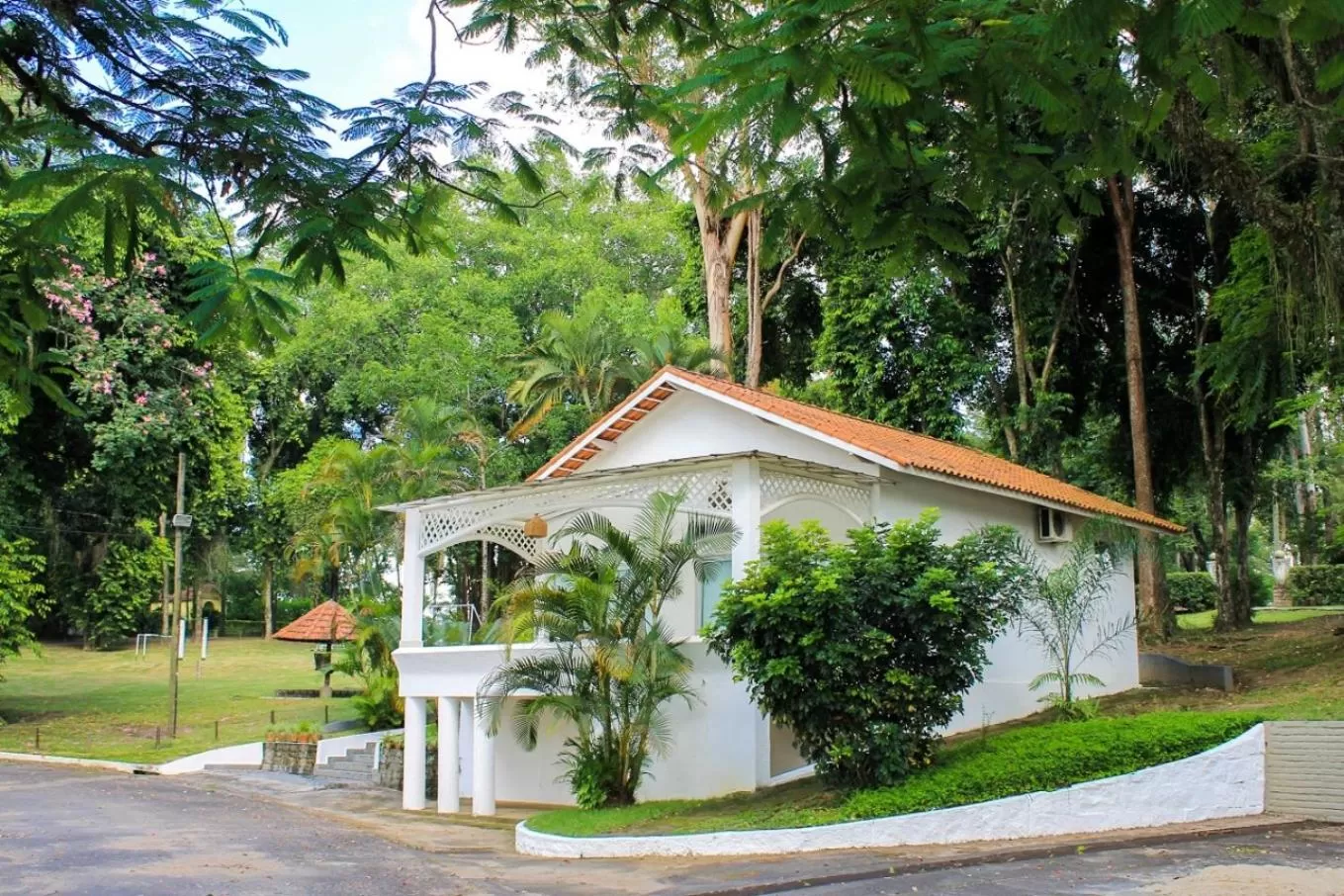 Property building in Hotel Resort e Golfe Clube dos 500