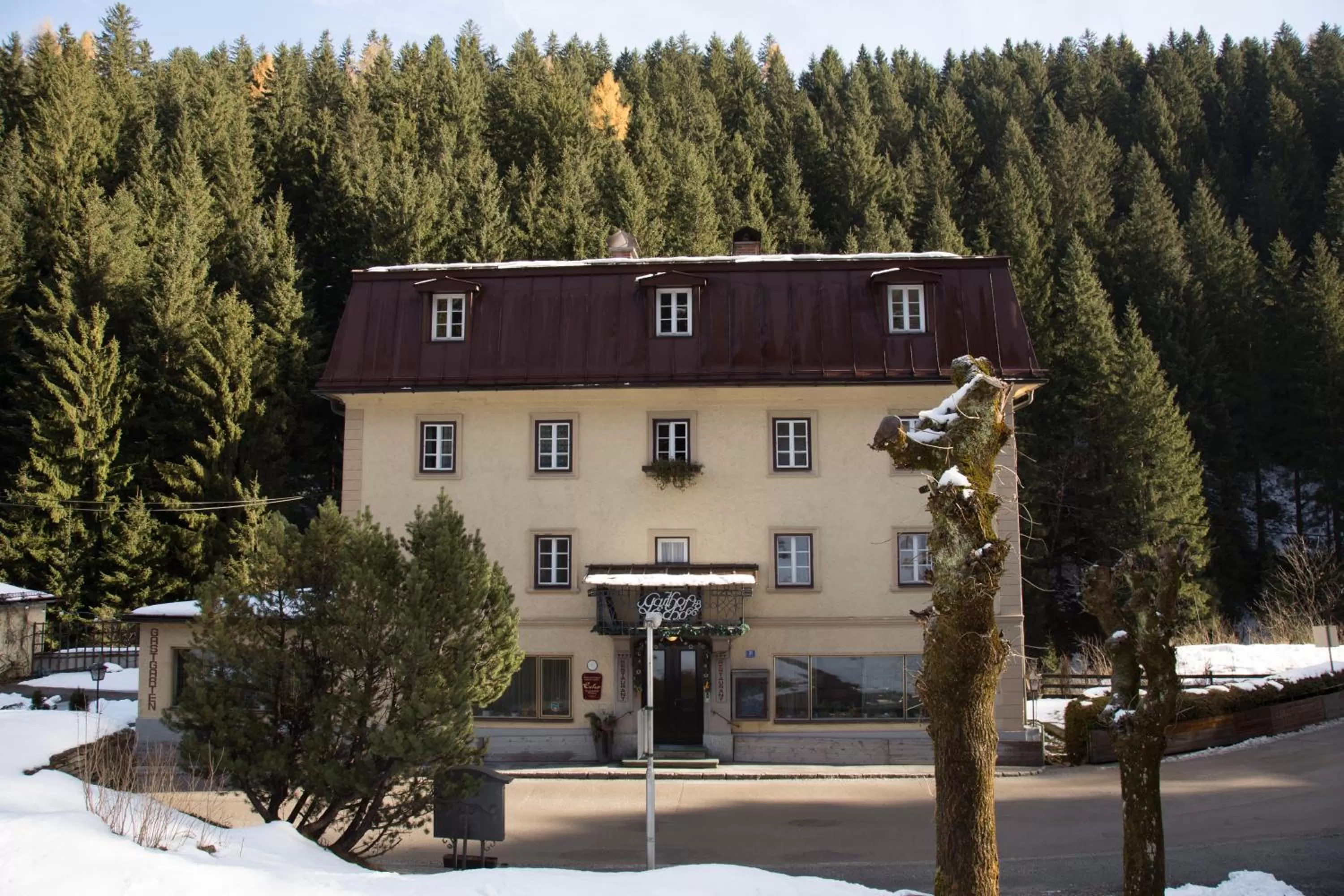 Property building in Hotel Echo