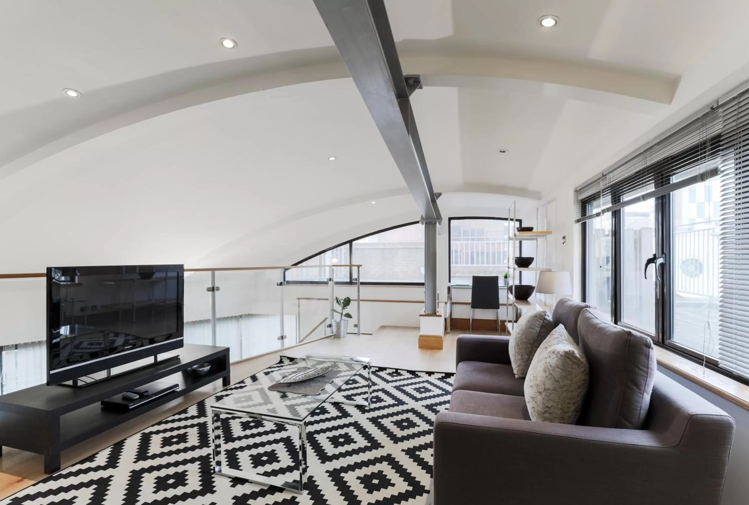 Communal lounge/ TV room, Seating Area in Monument Apartments