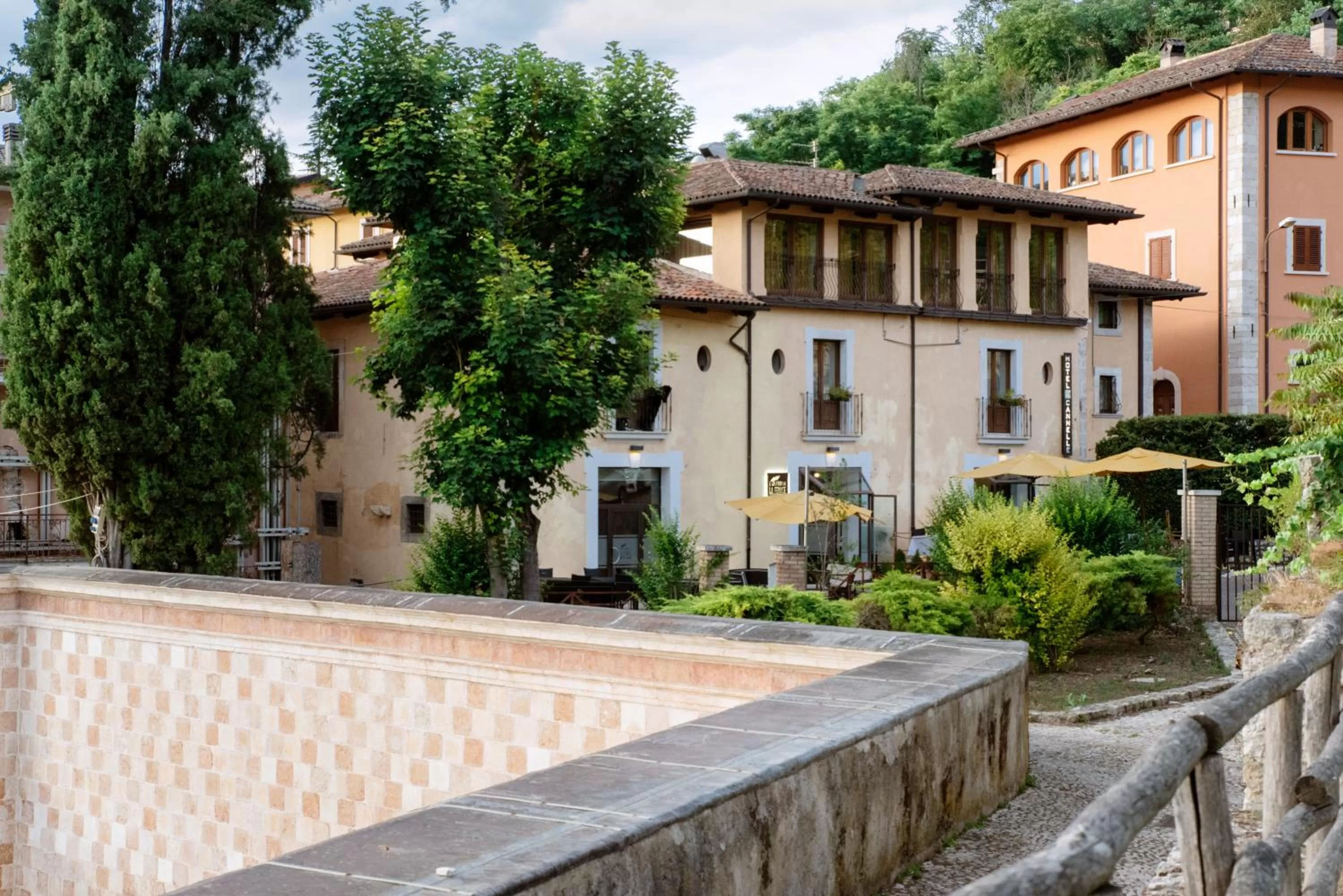 Property building in Hotel 99 Cannelle