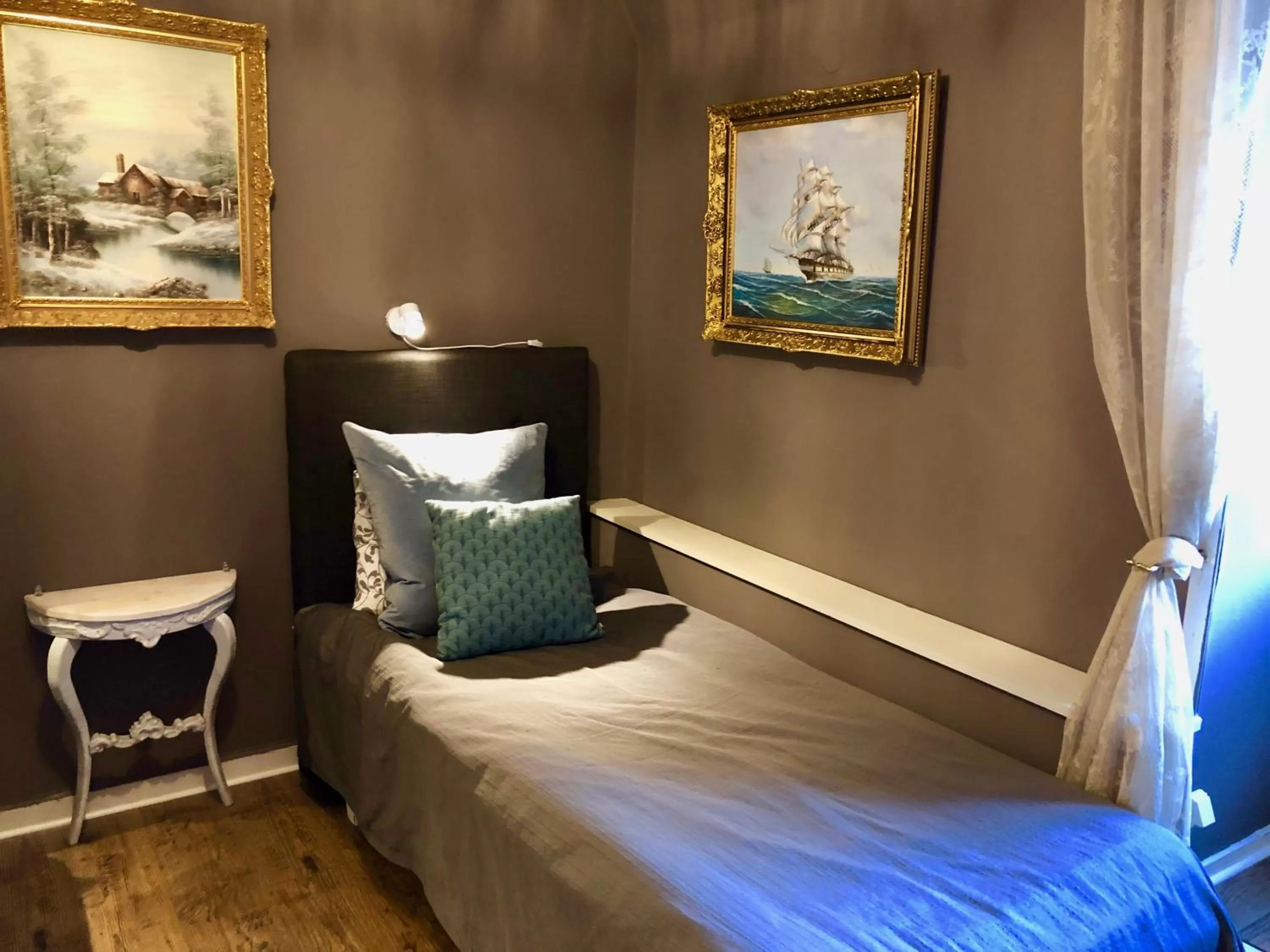 Bed in Brunsbo G:a Biskopsgård Hotell & Konferens