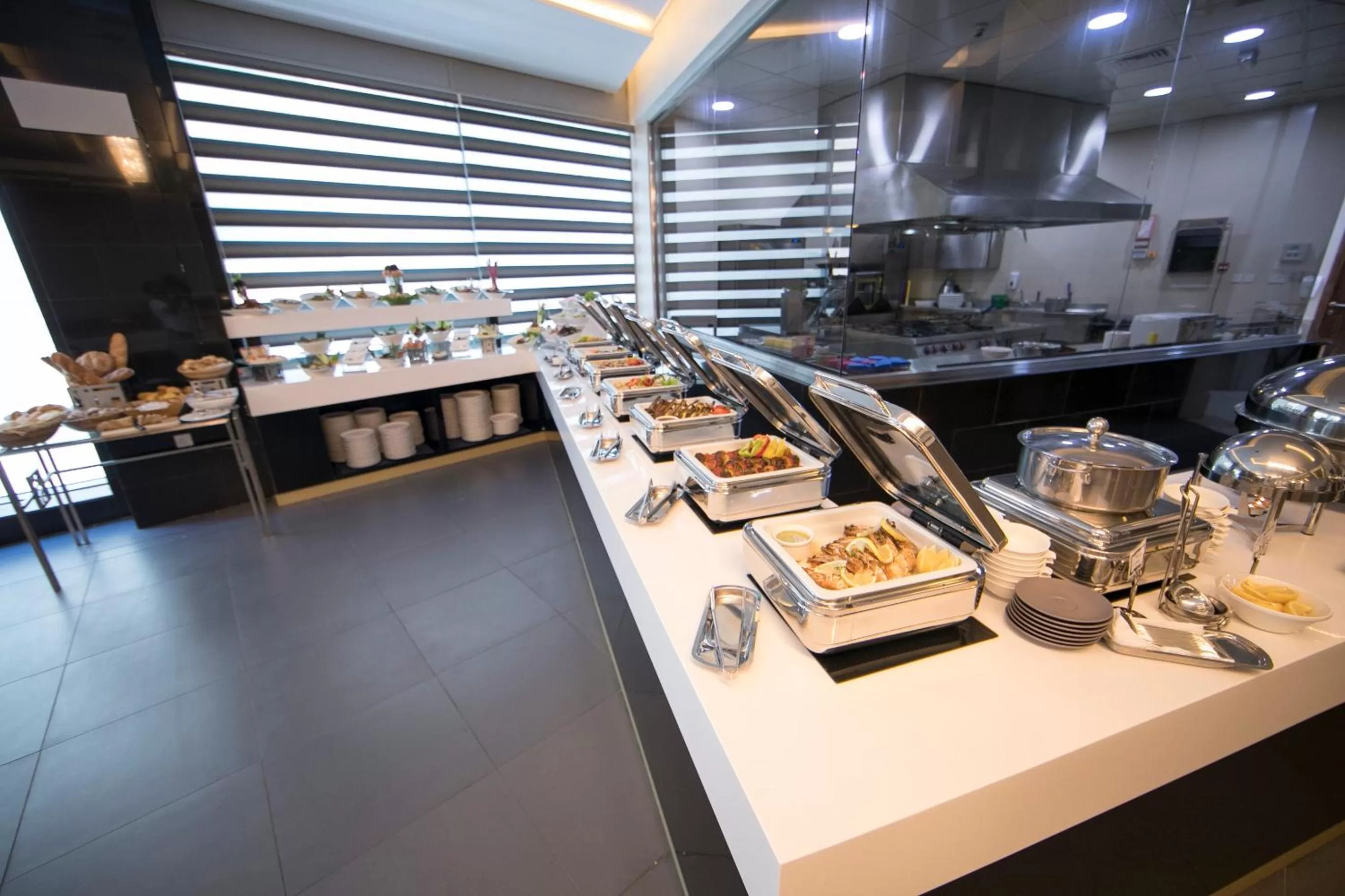 Meals in The Palms Beach Hotel & Spa