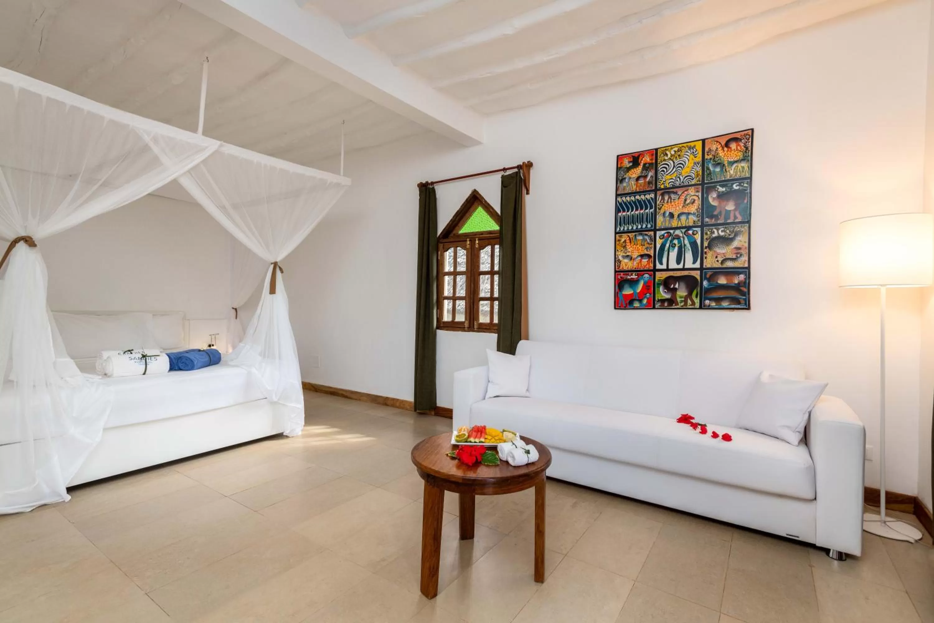 Photo of the whole room, Bed in Sandies Baobab Beach Zanzibar