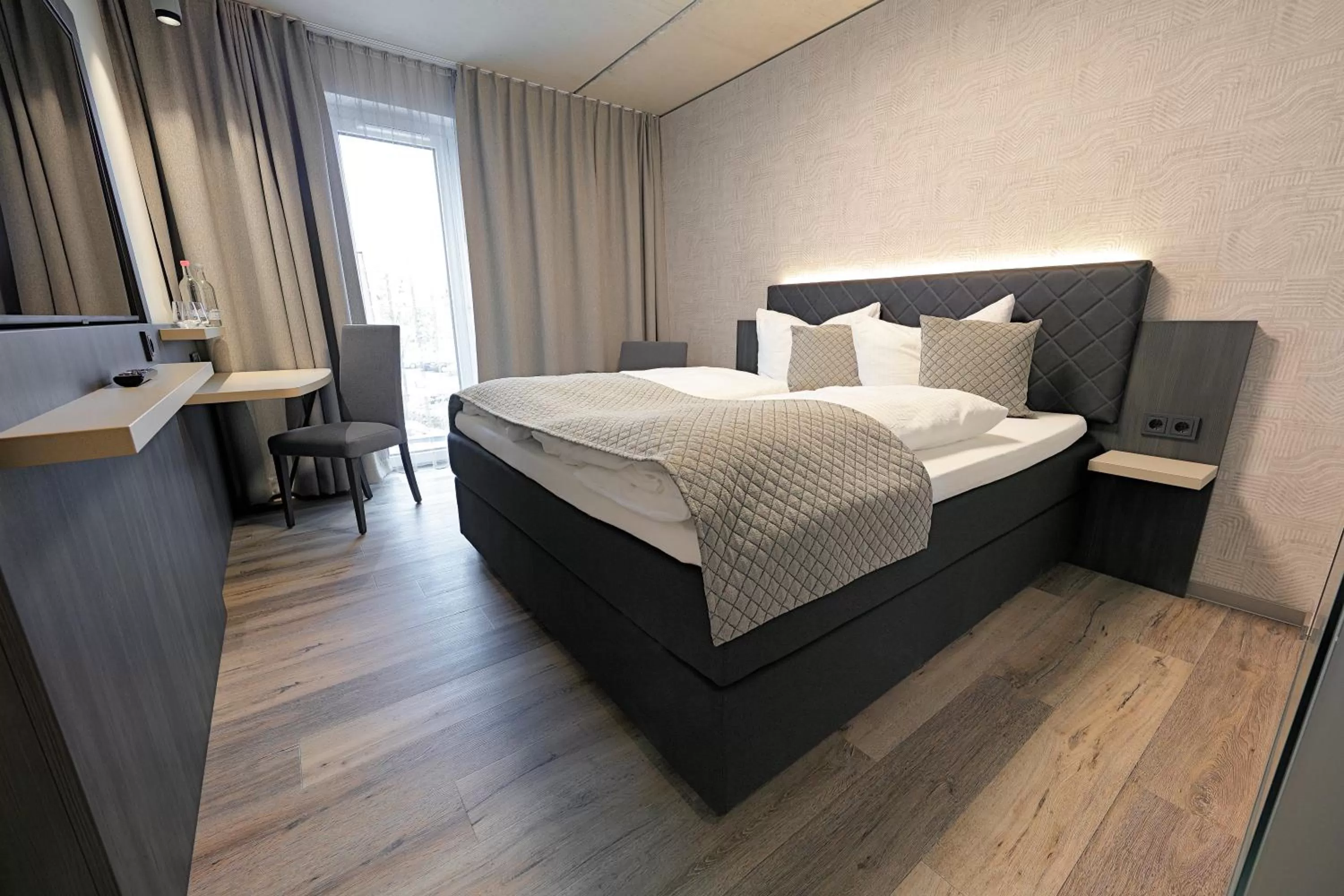 Staff, Bed in Hotel Zeitgeist