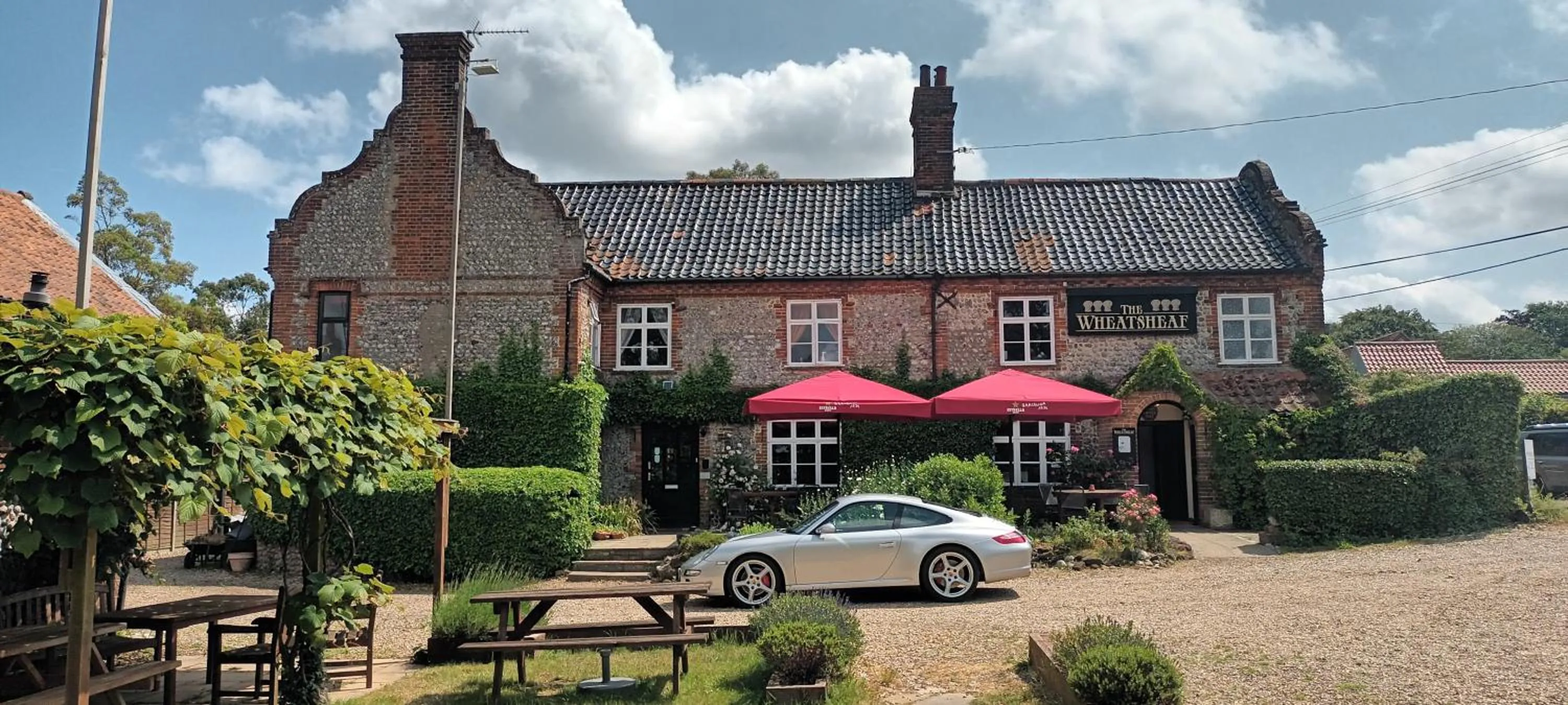 Property Building in The Wheatsheaf