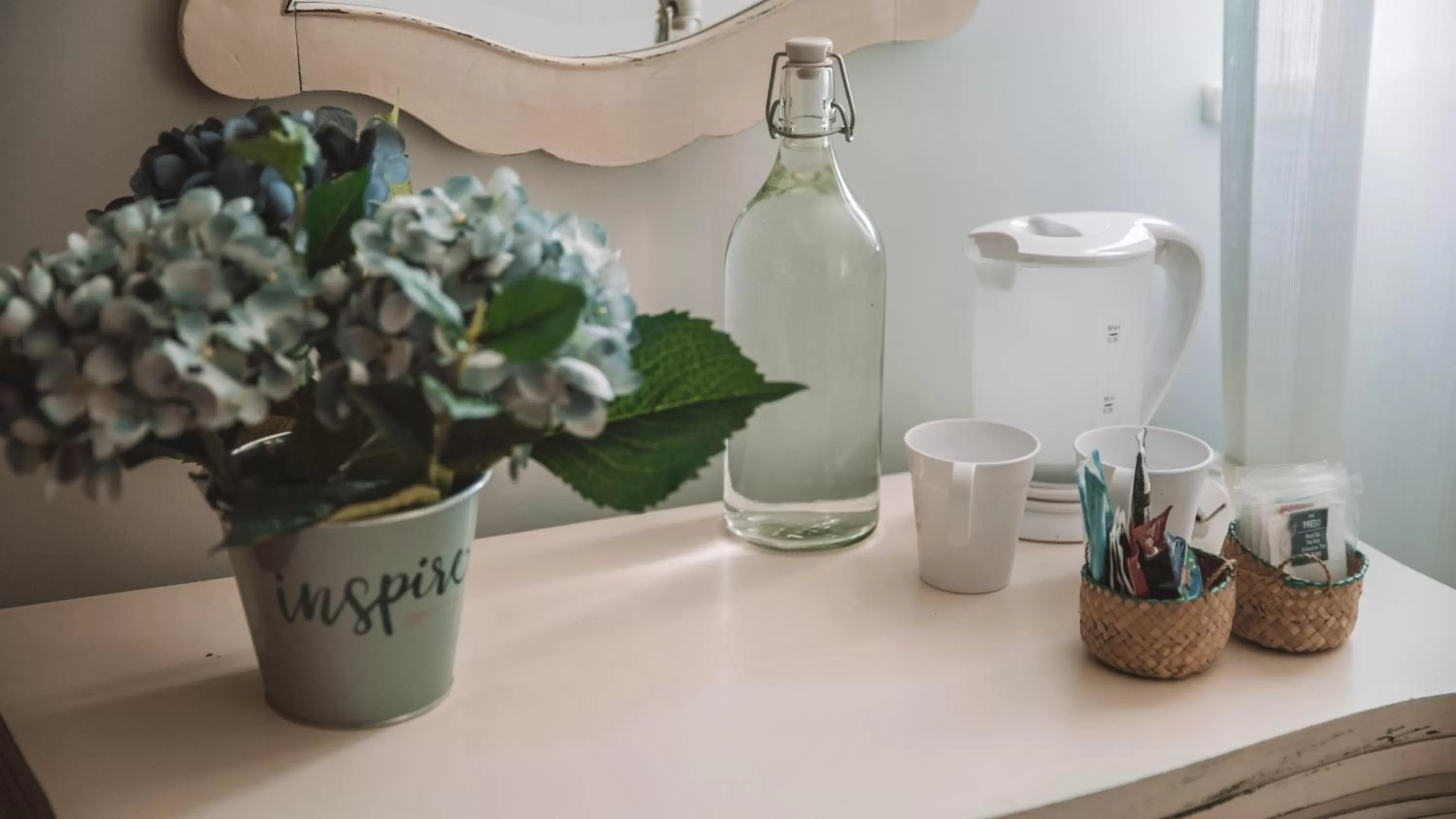 Coffee/tea facilities in Vila Milreu Guest House