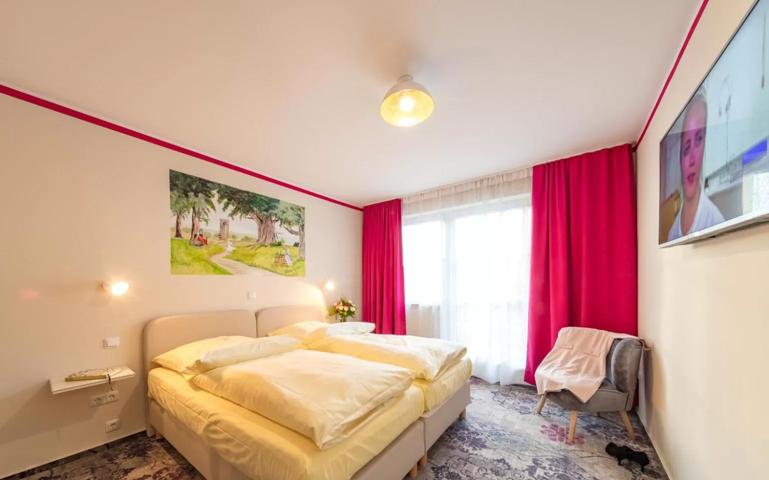 Bed in Hotel Goldflair am Rathaus