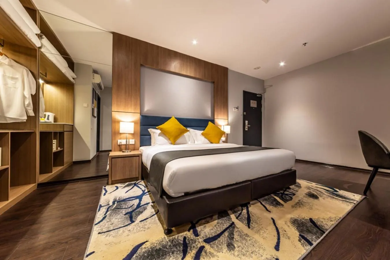 Deluxe King Suite in Fives Hotel Johor Bahru City Centre