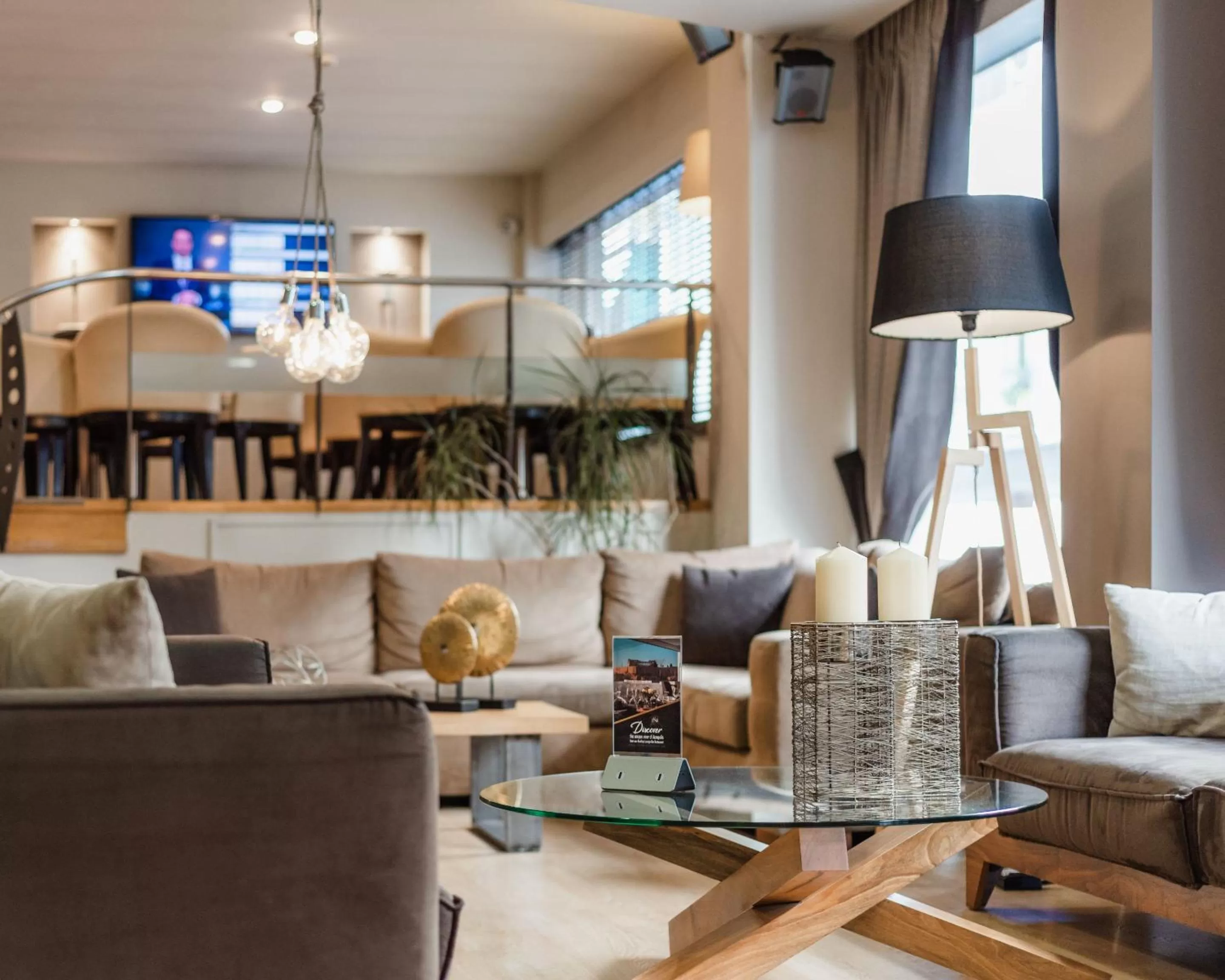 TV and multimedia in Acropolis Select