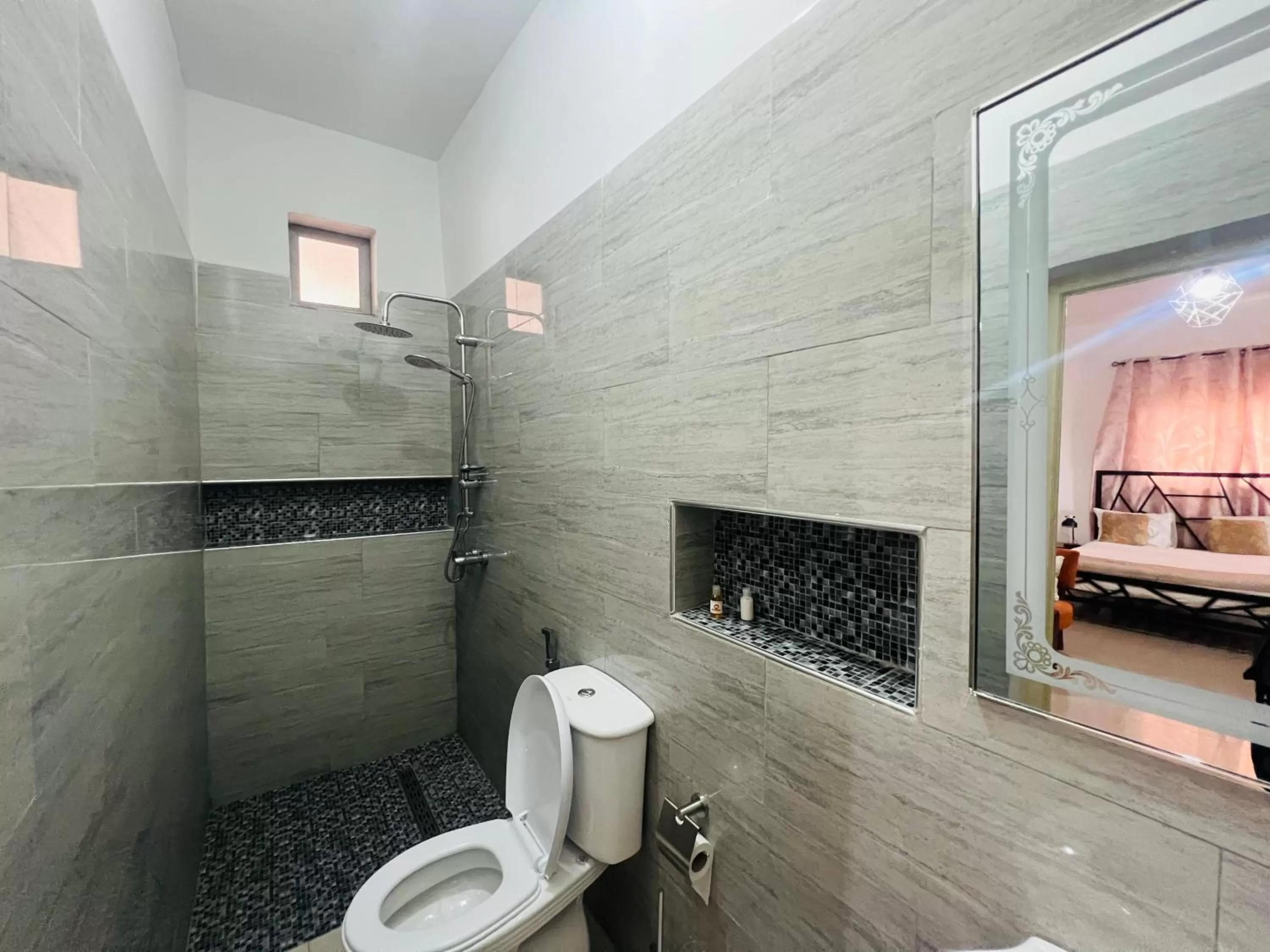 ILLIYIN Boutique Hotel