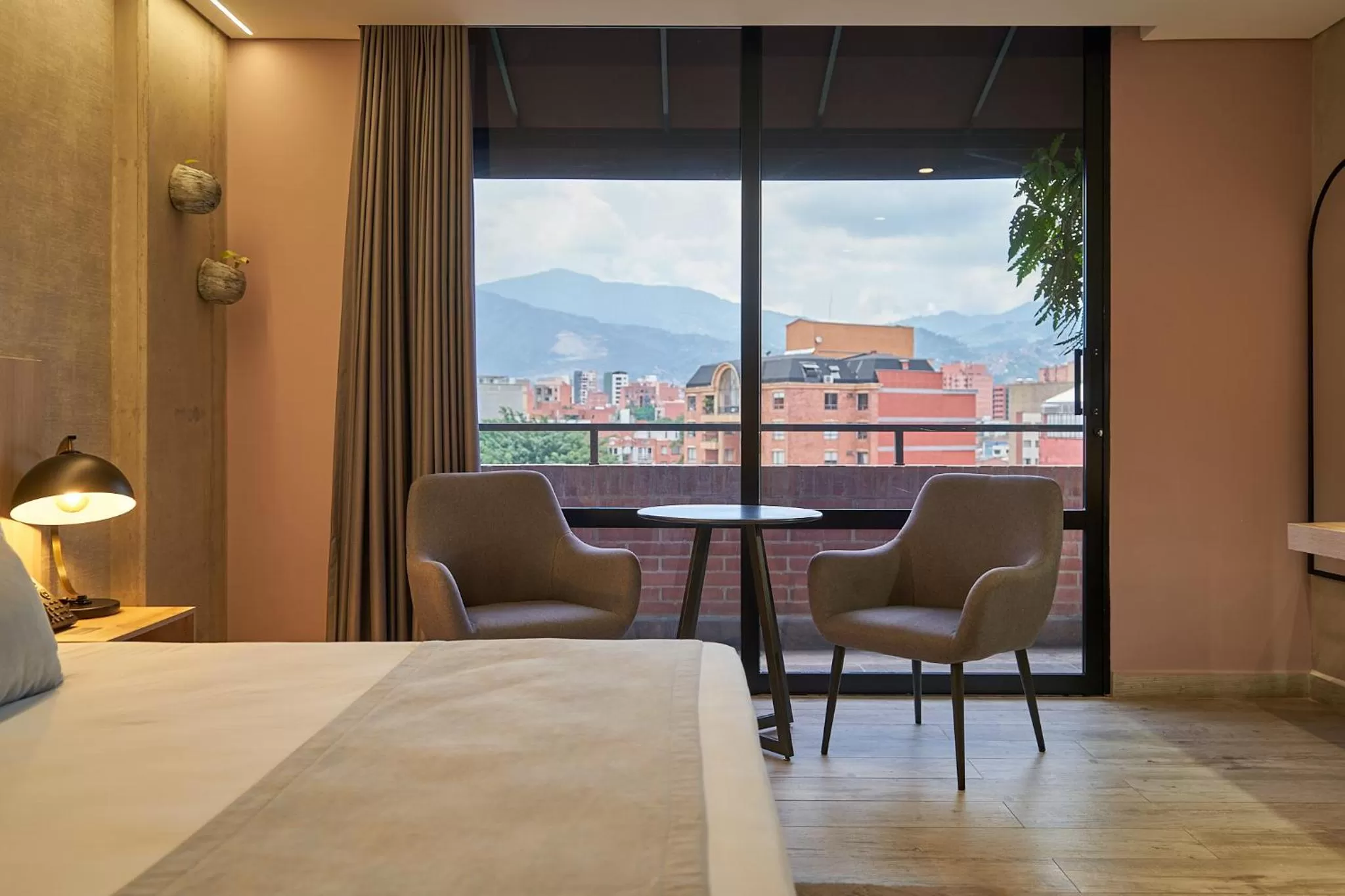 Photo of the whole room, Bed in Eutopiq Hotel