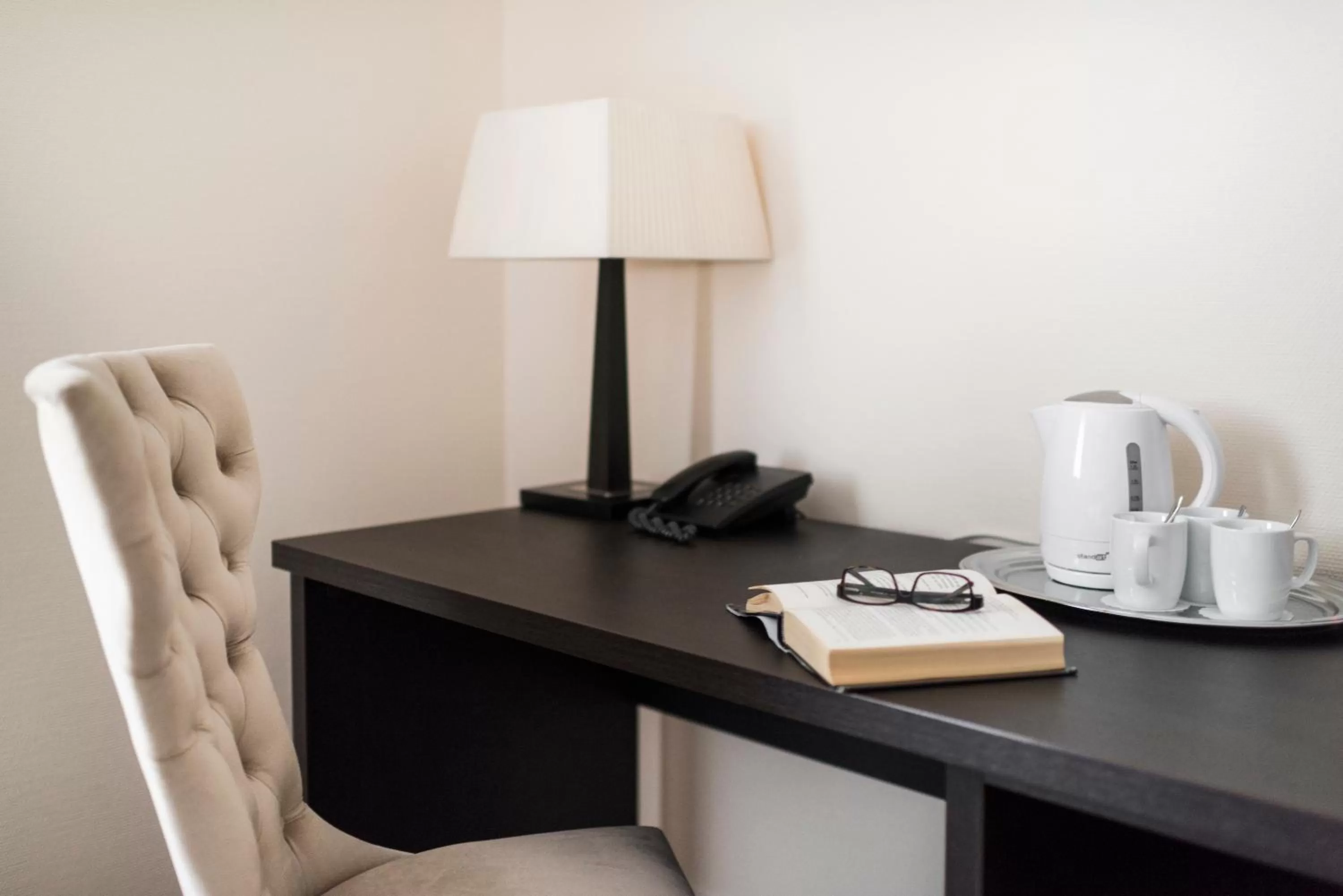 Coffee/tea facilities in Amberton Cozy Hotel Kaunas