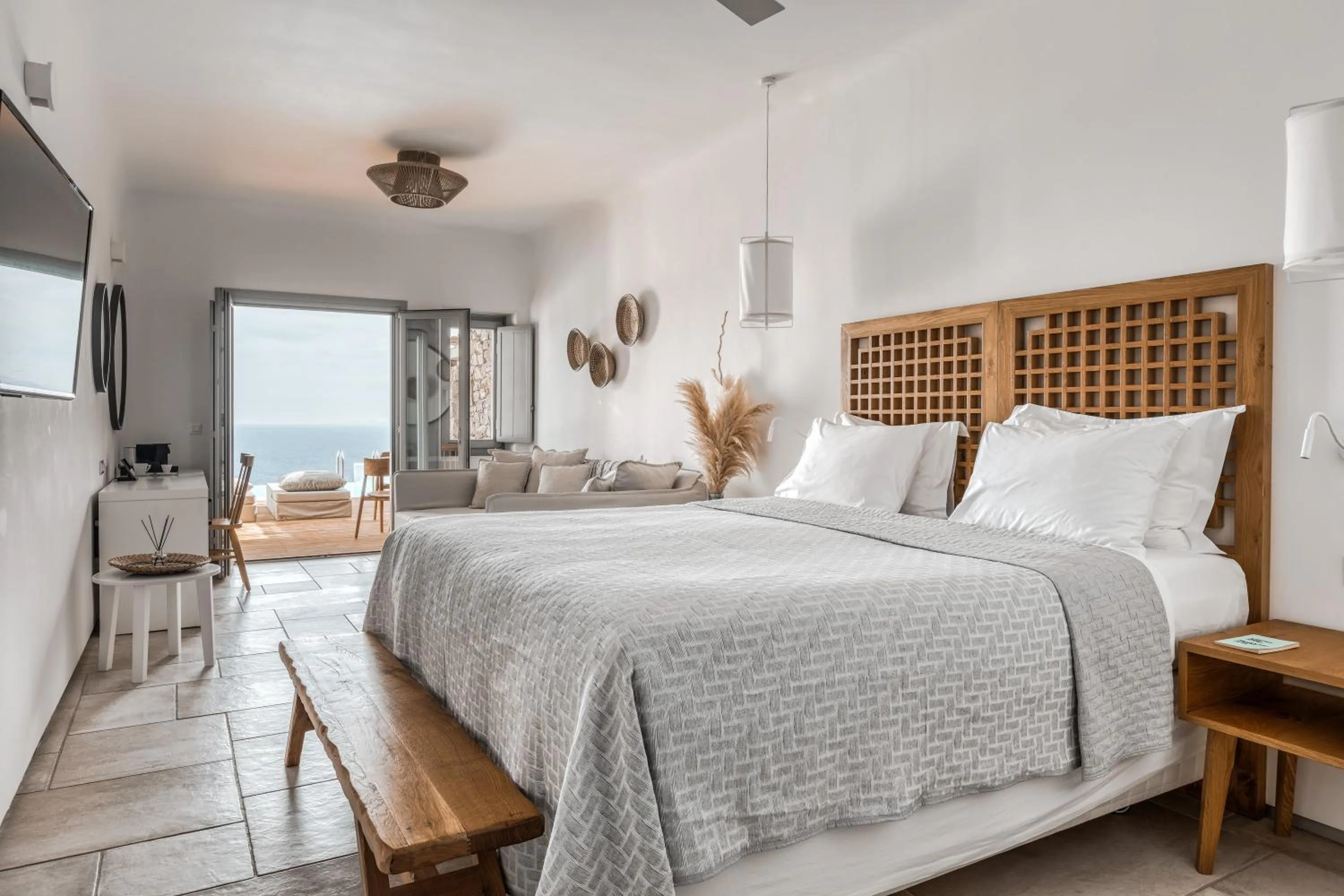 Premium Suite with Private Pool & Sea View in Alissachni Mykonos