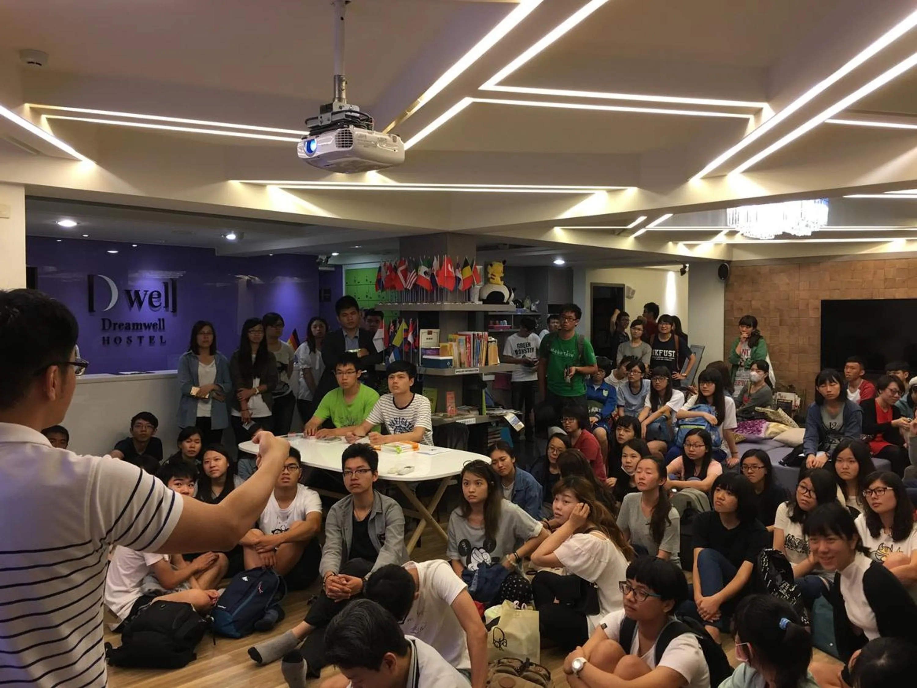 Communal lounge/ TV room in 旅悅 國際青年旅館 DreamWell Hostel