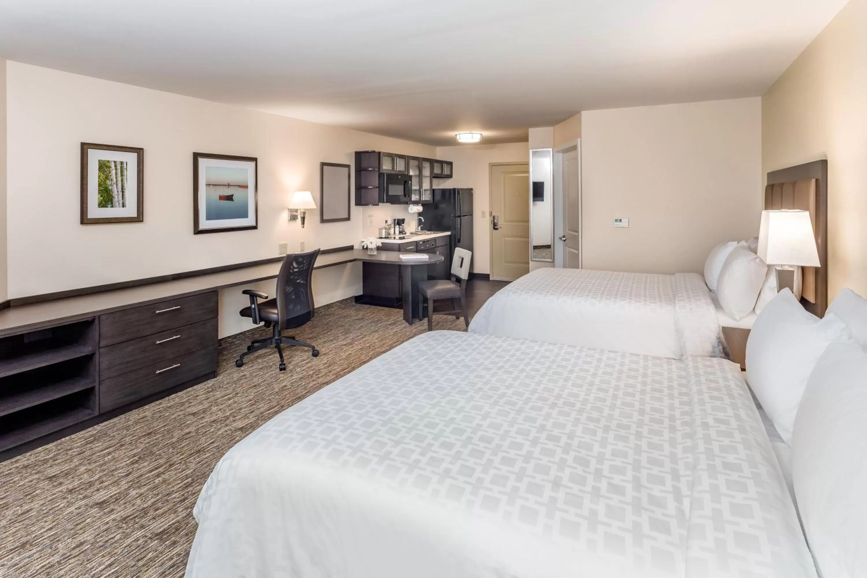 Photo of the whole room, Bed in Candlewood Suites Bensalem - Philadelphia Area by IHG