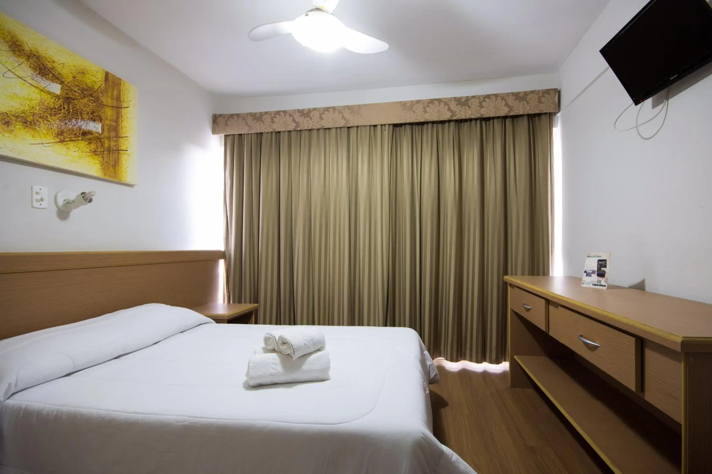 Standard Double Room in Hotel Nacional Inn Poços de Caldas - Lazer completo e Gastronomia no Centro Standard Double Room in Hotel Nacional Inn Poços de Caldas - Lazer completo e Gastronomia no Centro