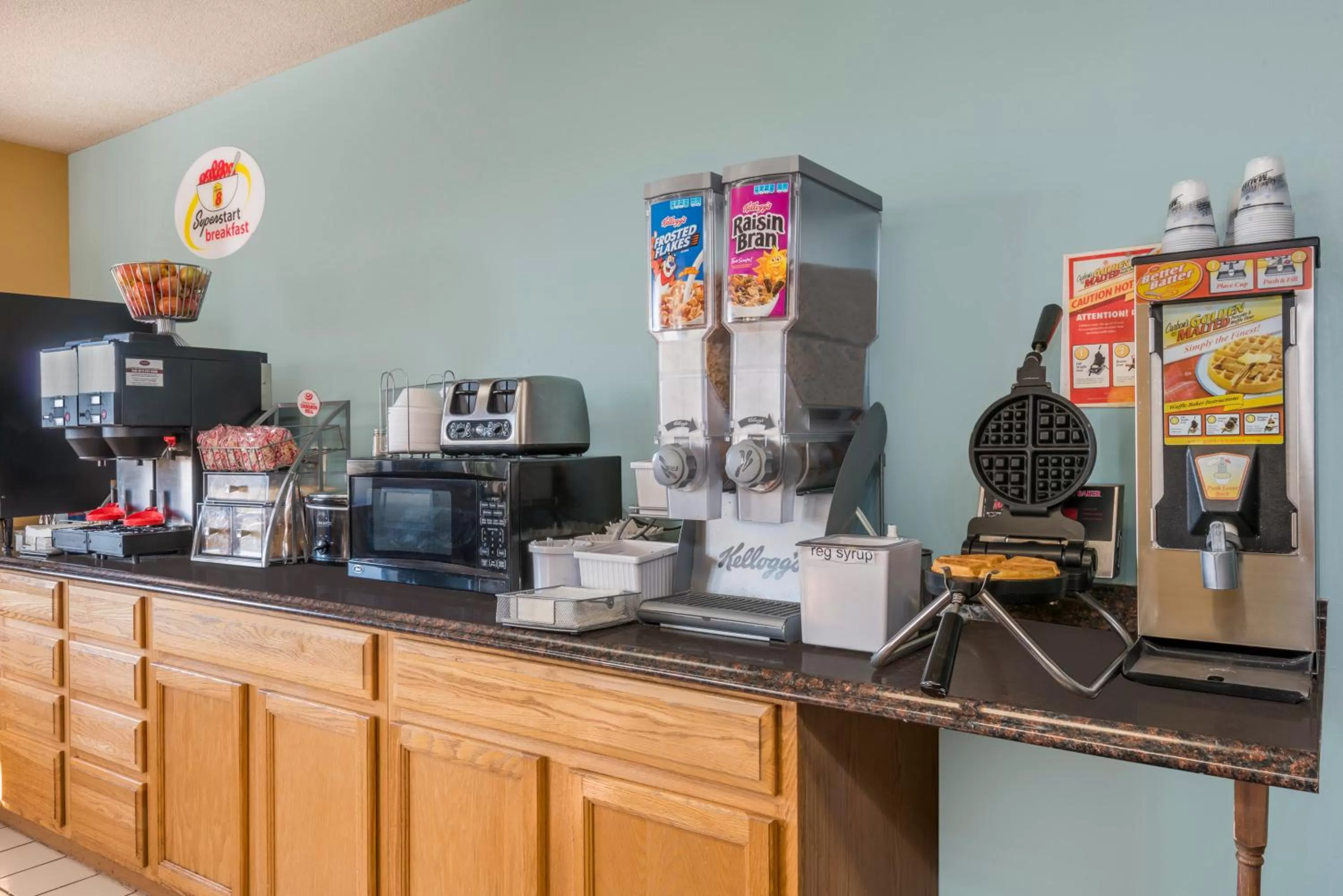 Continental breakfast in Super 8 by Wyndham Wakeeney