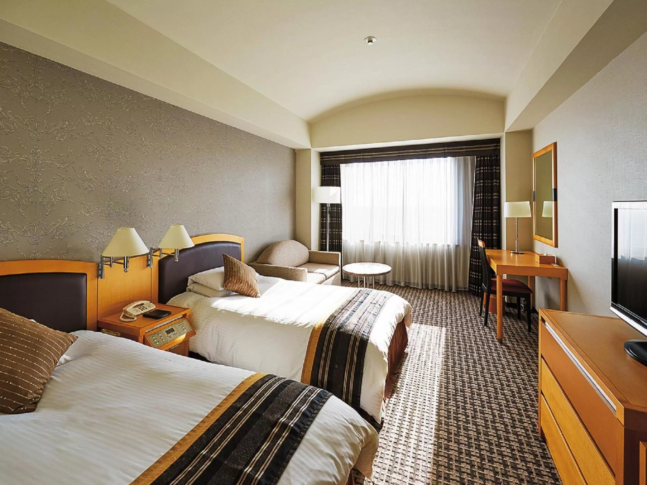 Photo of the whole room, Bed in Royal Pines Hotel Urawa