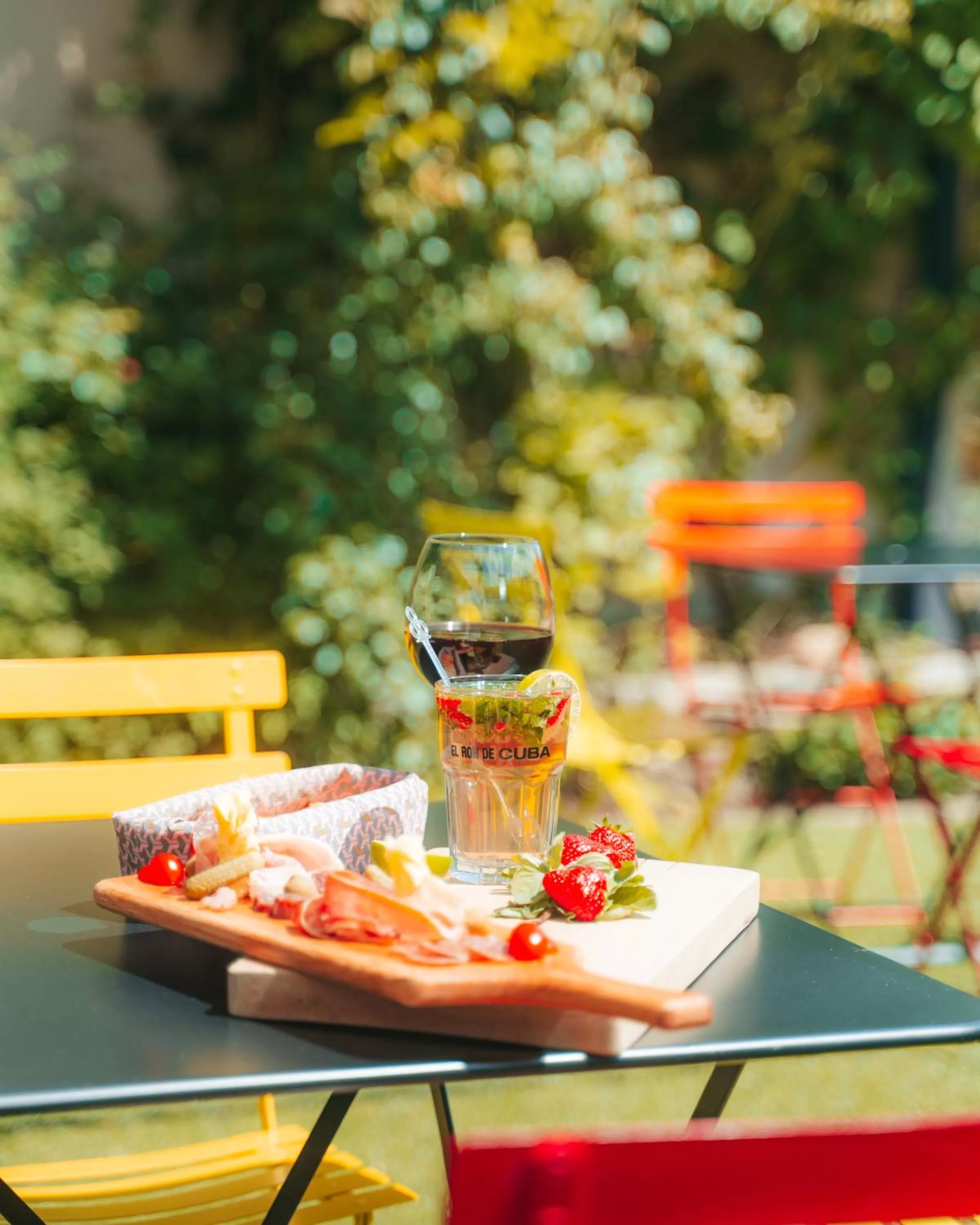 Patio in The Originals Boutique, Hôtel du Pont Roupt, Mende