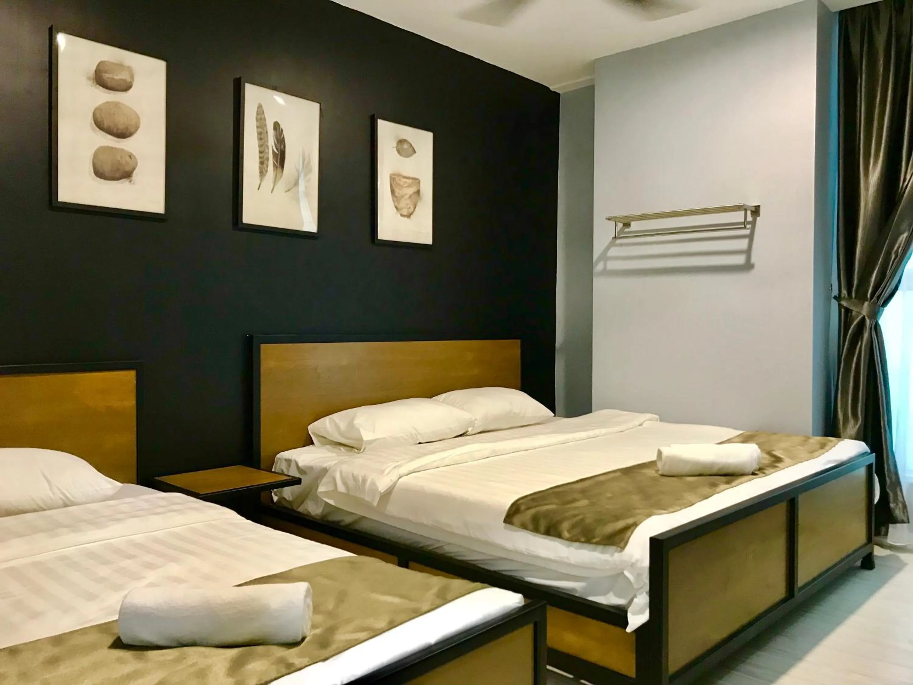 Bedroom in Sunset Seaview Vacation Condos @ Infinity Avenue