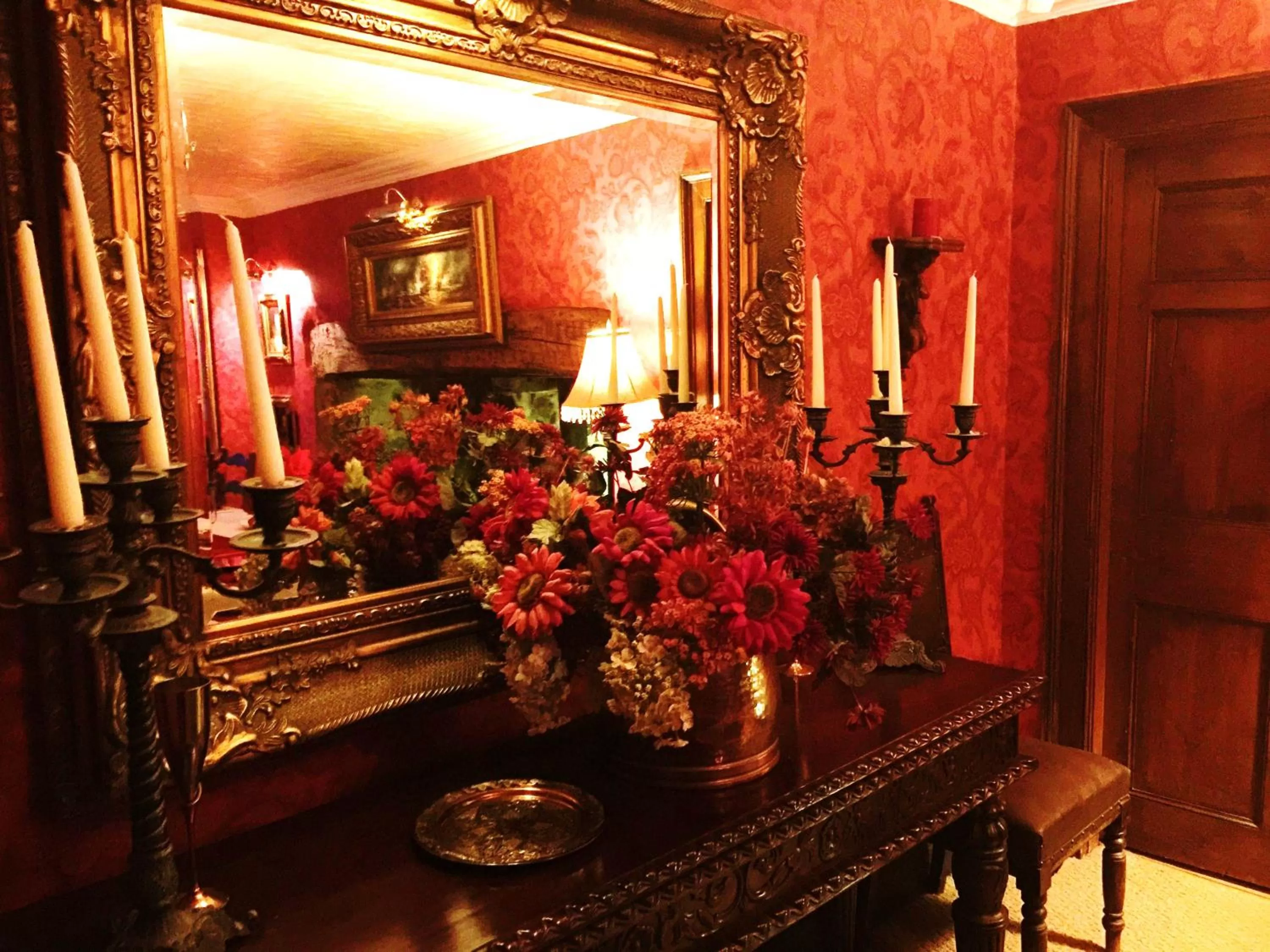 Decorative detail in Glyn Isa Country House B&B and self catering Lodge