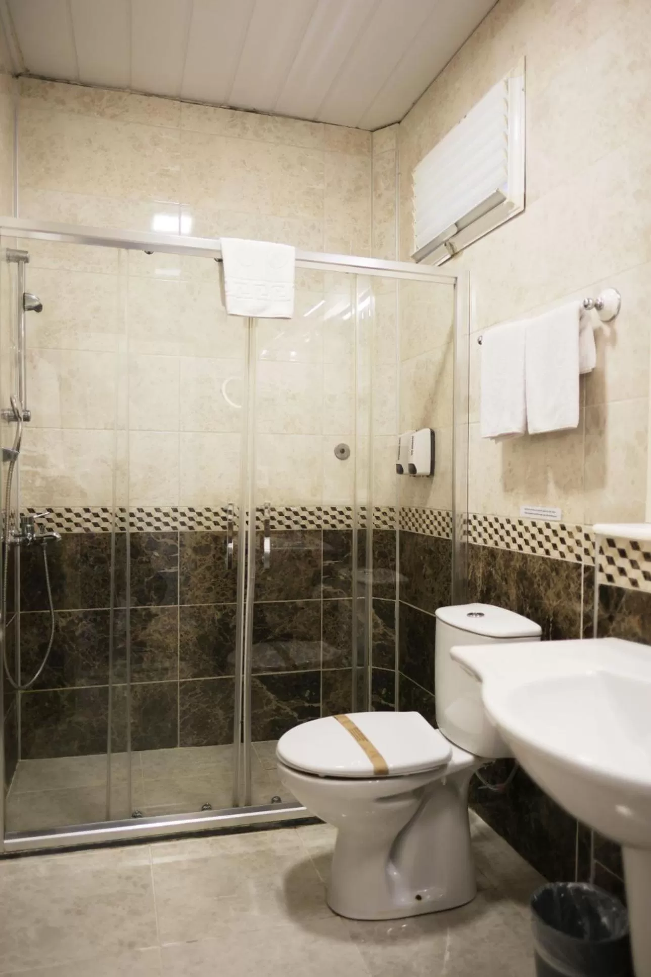 Bathroom in Troia Tusan Hotel