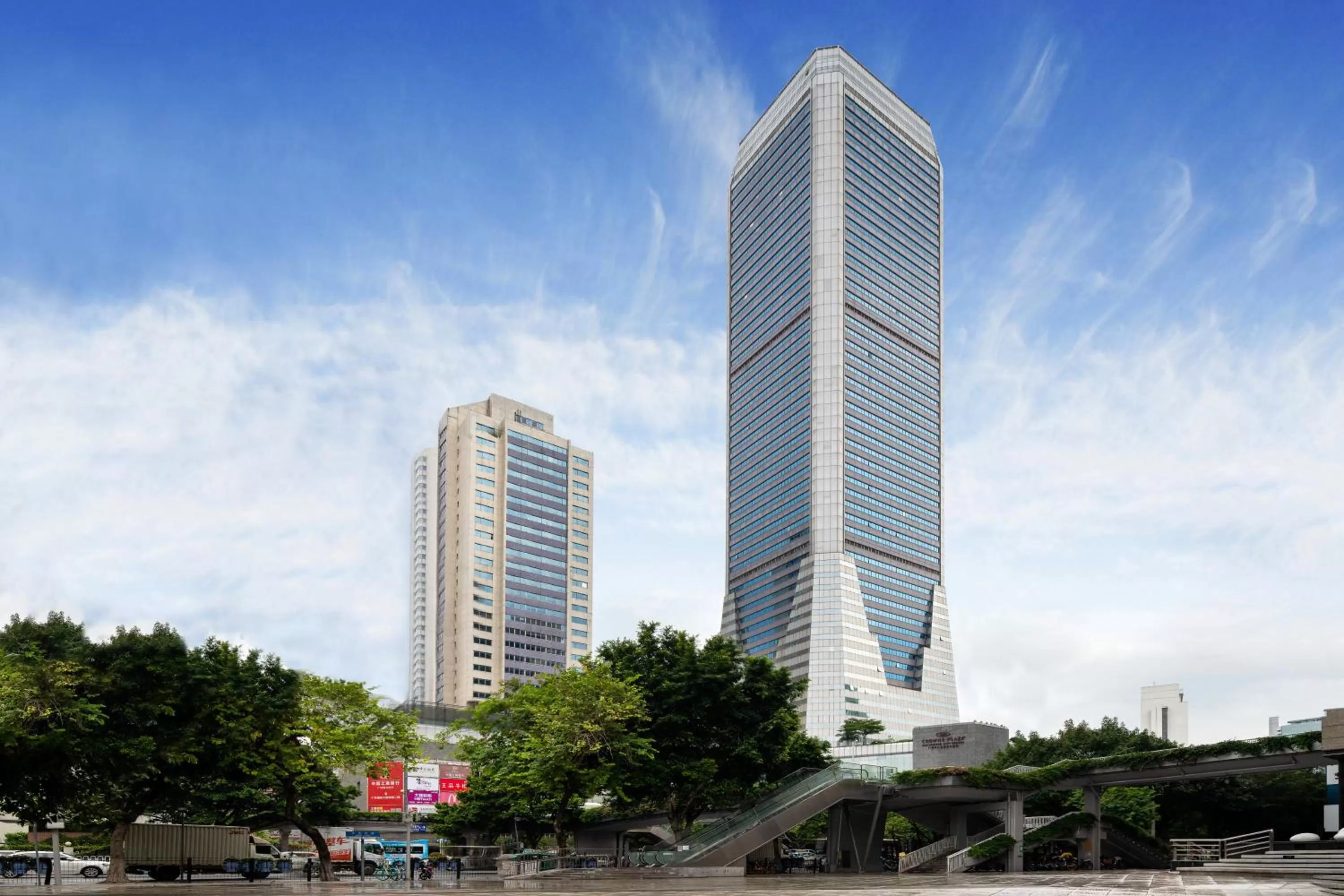 Property building in Crowne Plaza Guangzhou City Centre by IHG