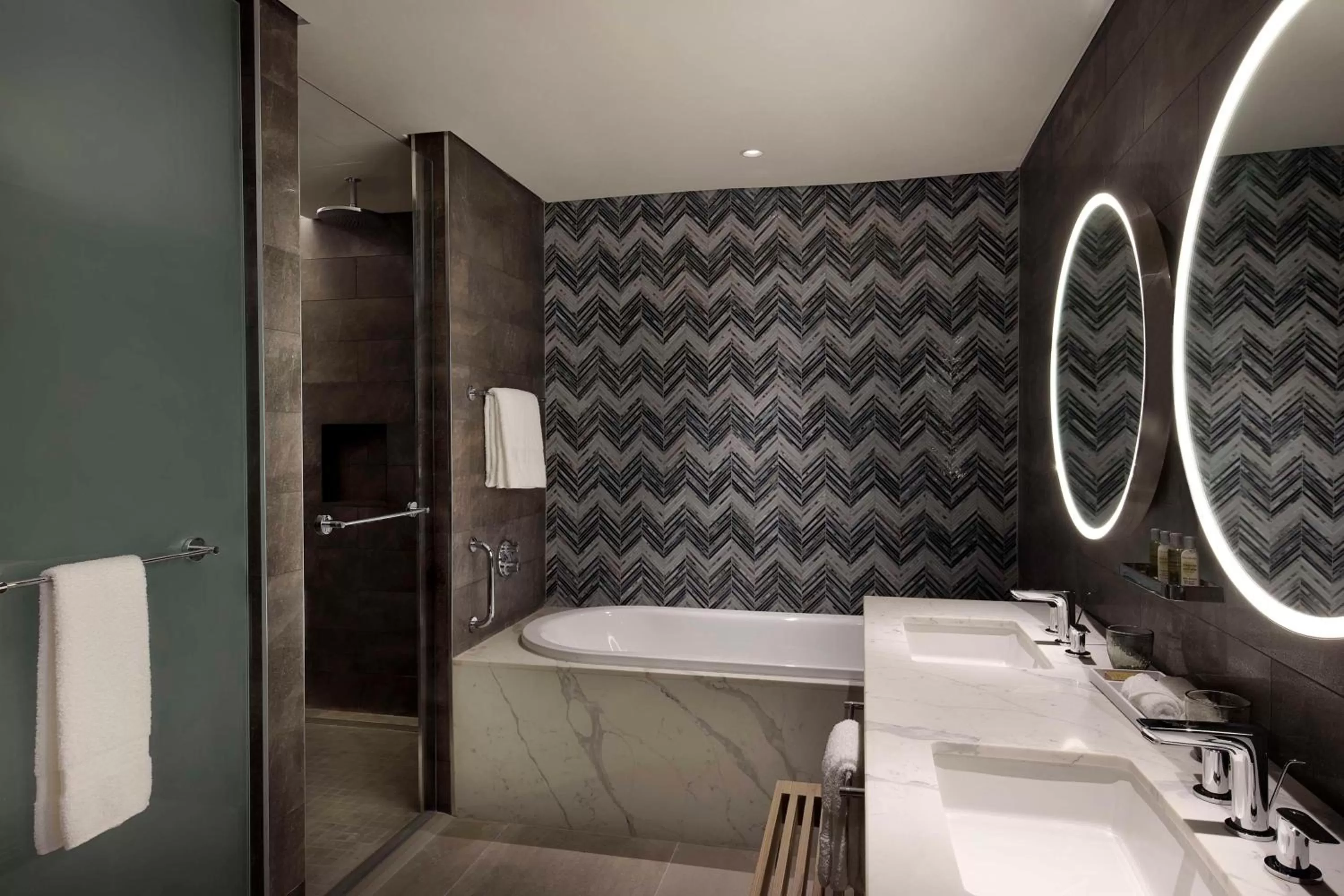 Toilet in Hilton Abu Dhabi Yas Island