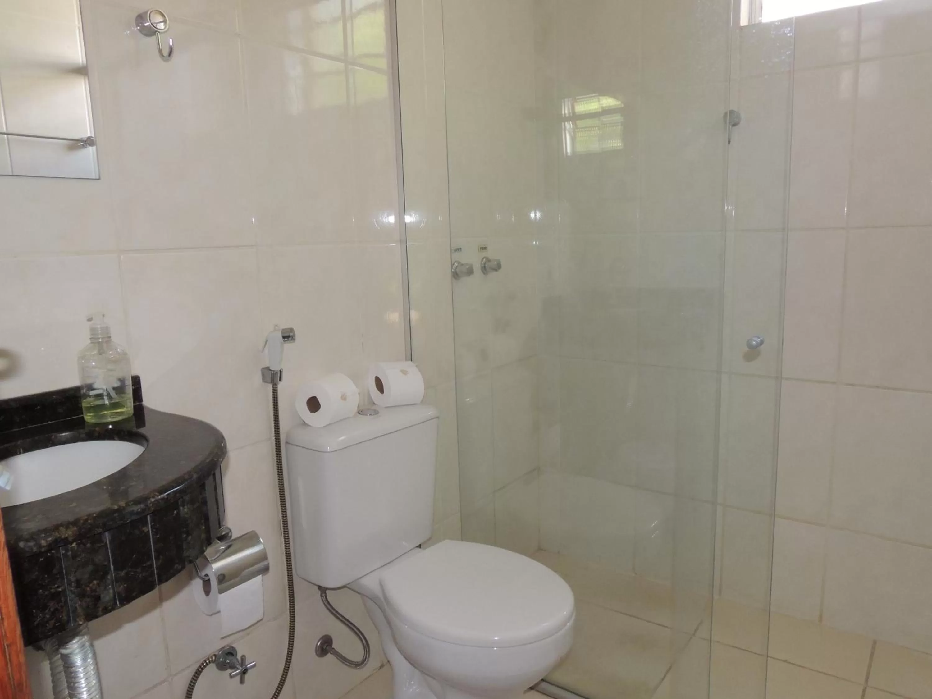 Bathroom in Pousada Caminho Dos Sinos