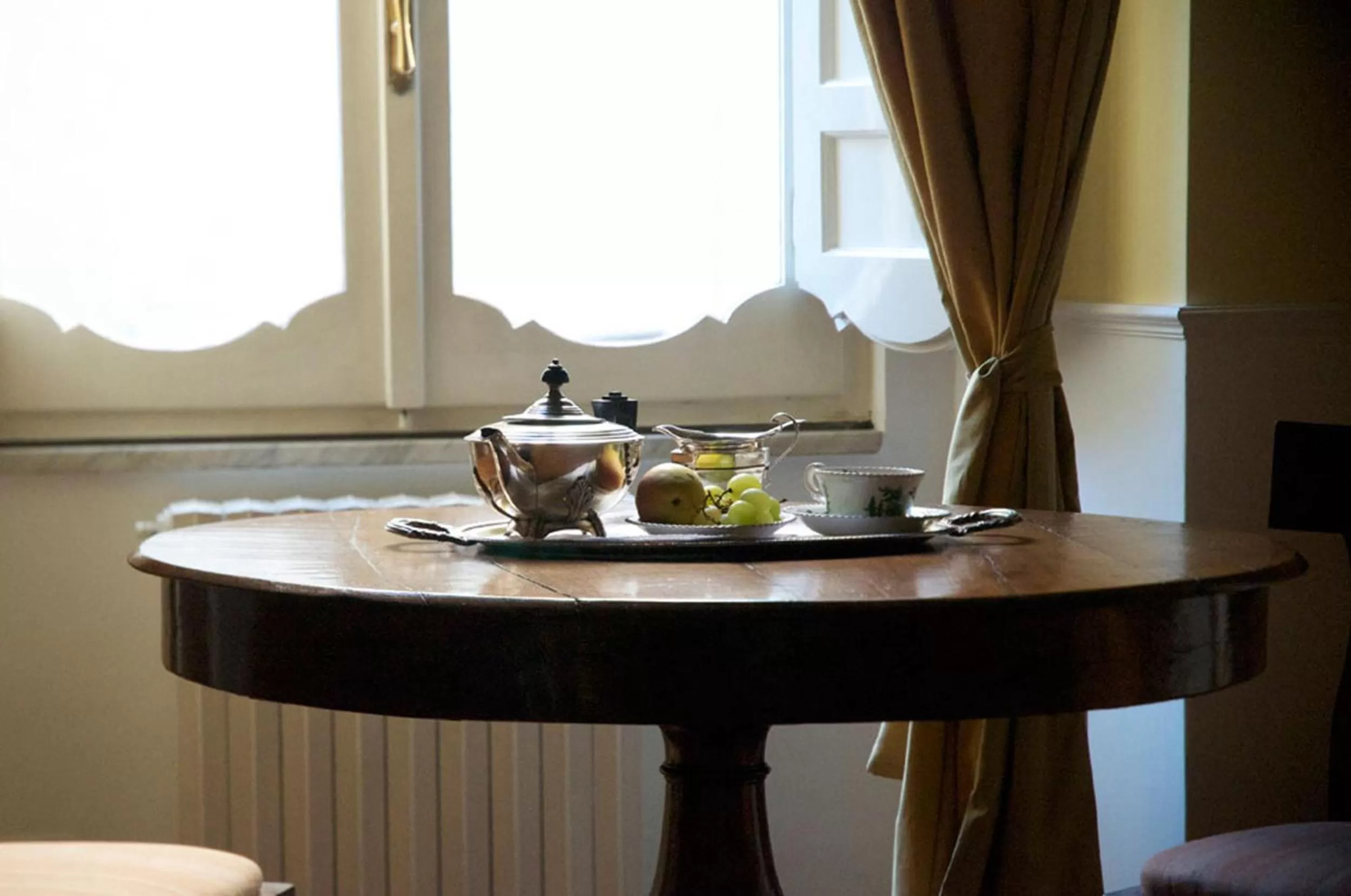 Decorative detail in Relais Teatro Argentina