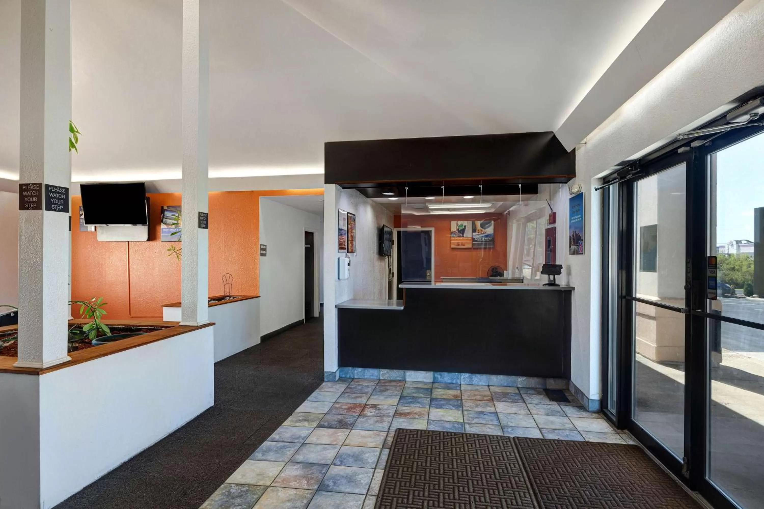 Lobby or reception in Motel 6-Shepherdsville, KY Louisville South