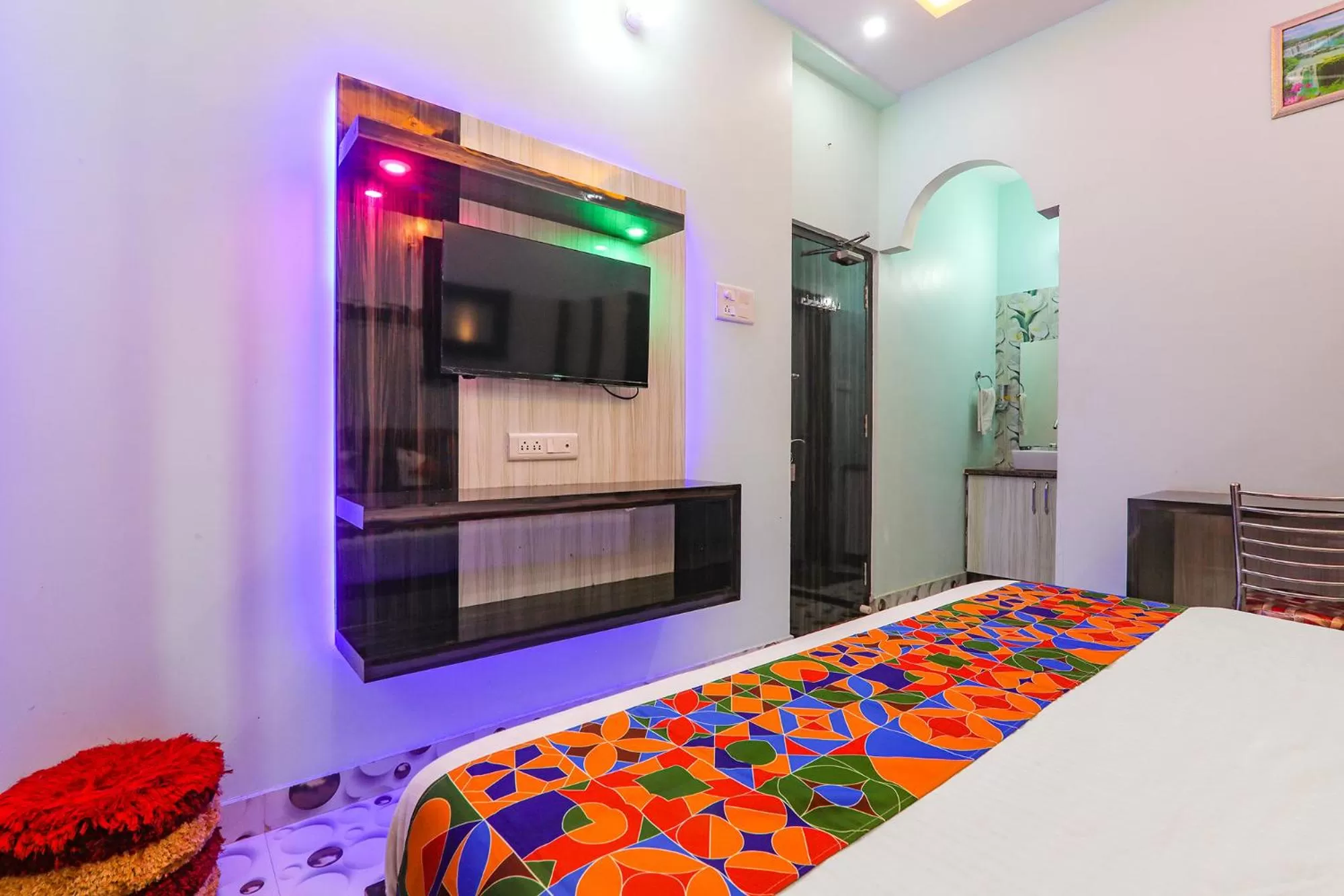 Bed in FabHotel Lumbini International