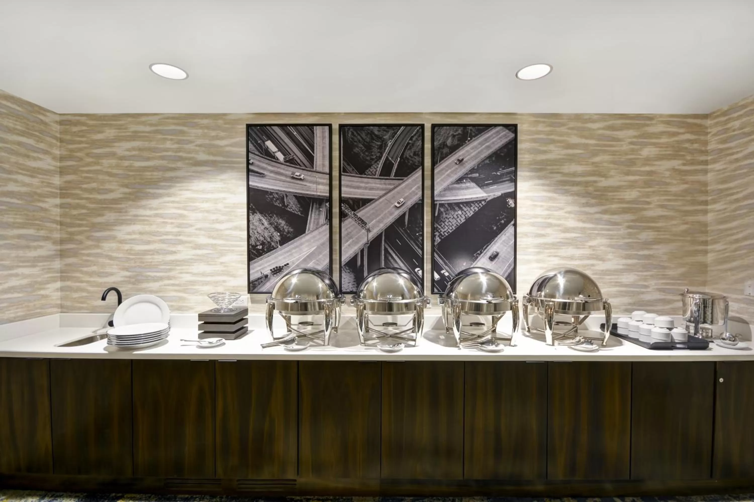 Meeting/conference room in Hotel Indigo Kansas City - The Crossroads by IHG