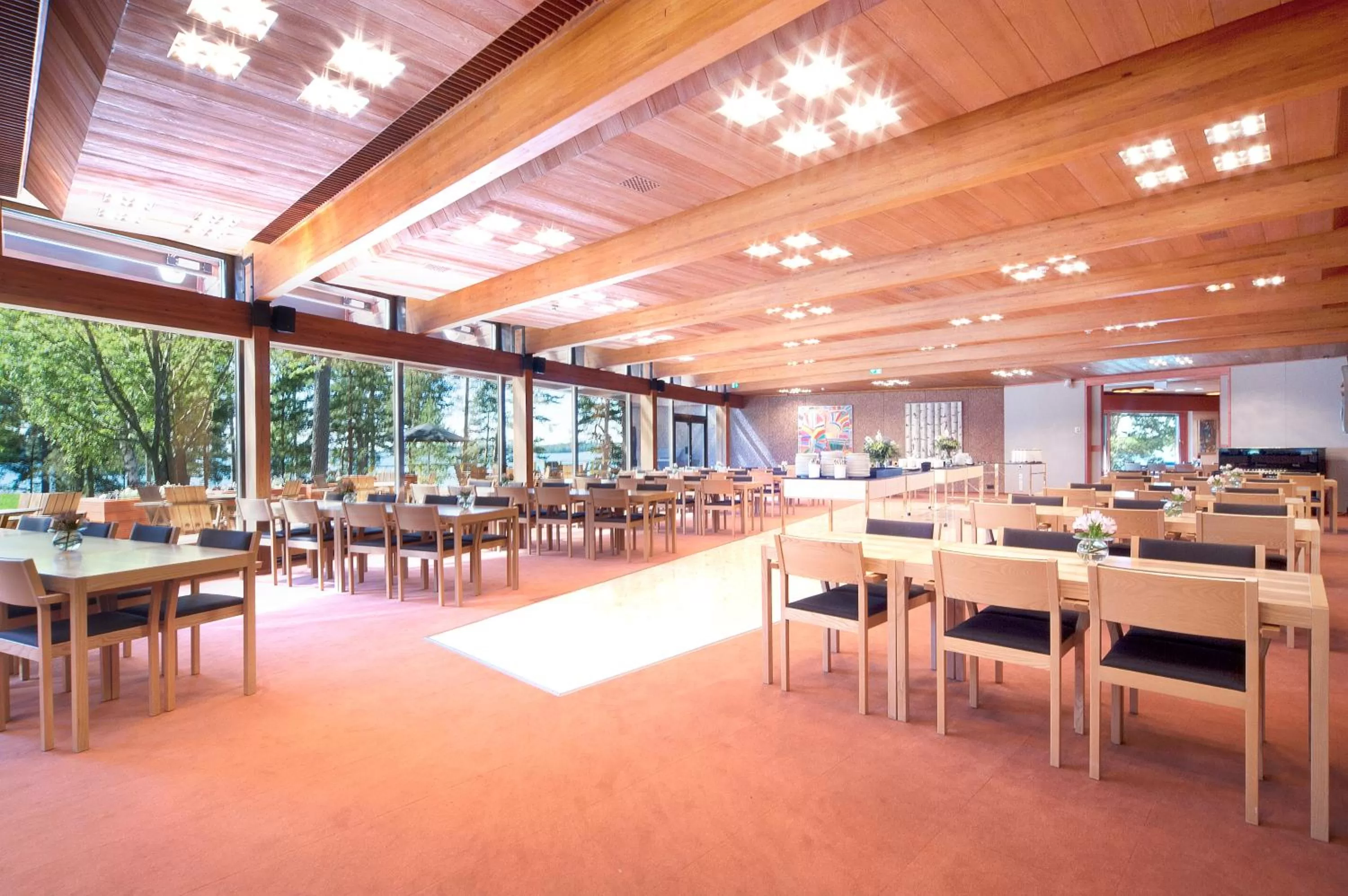 Restaurant/places to eat in Hotel Hanasaari