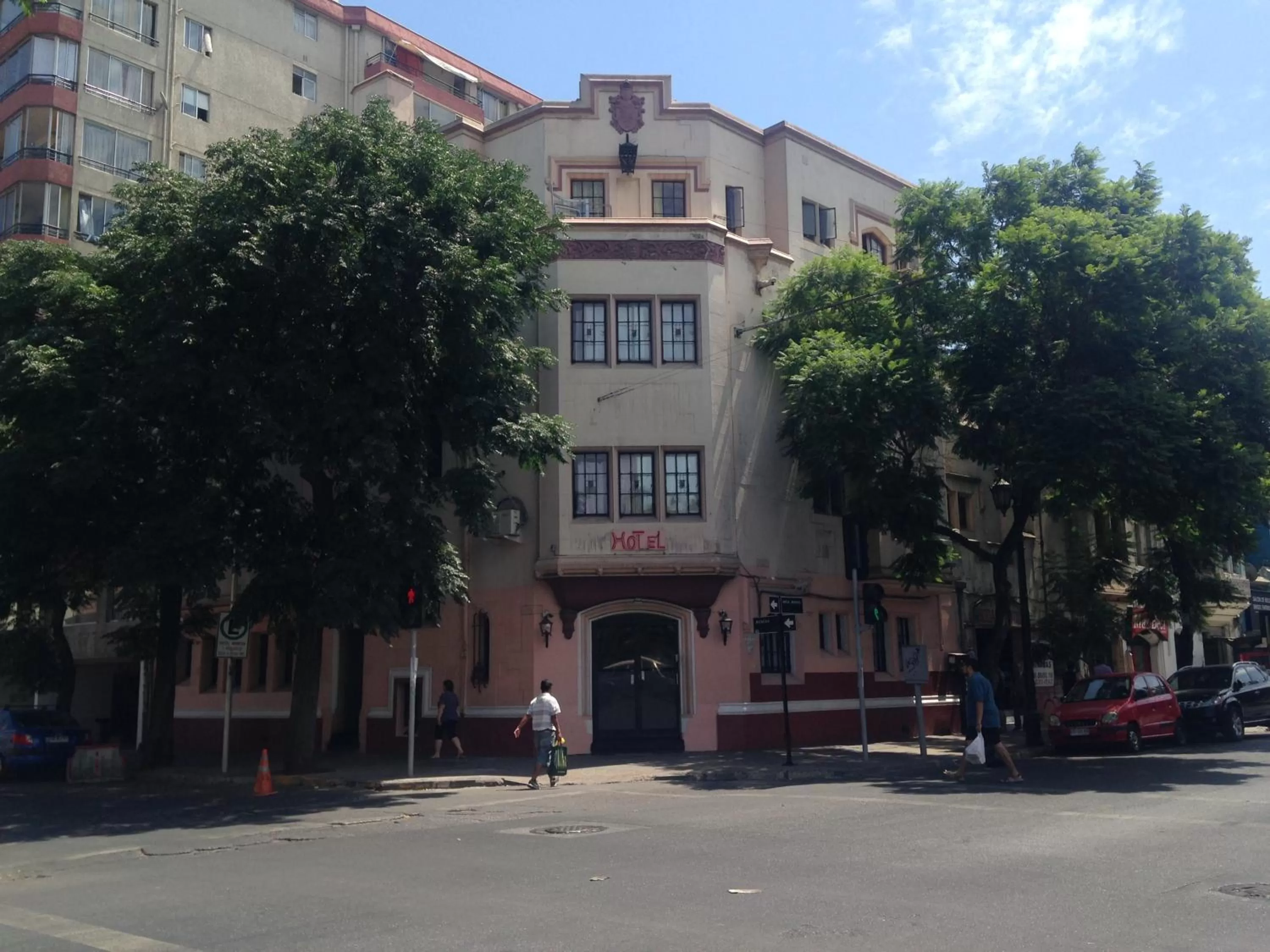 Facade/entrance, Property Building in Hotel La Castellana