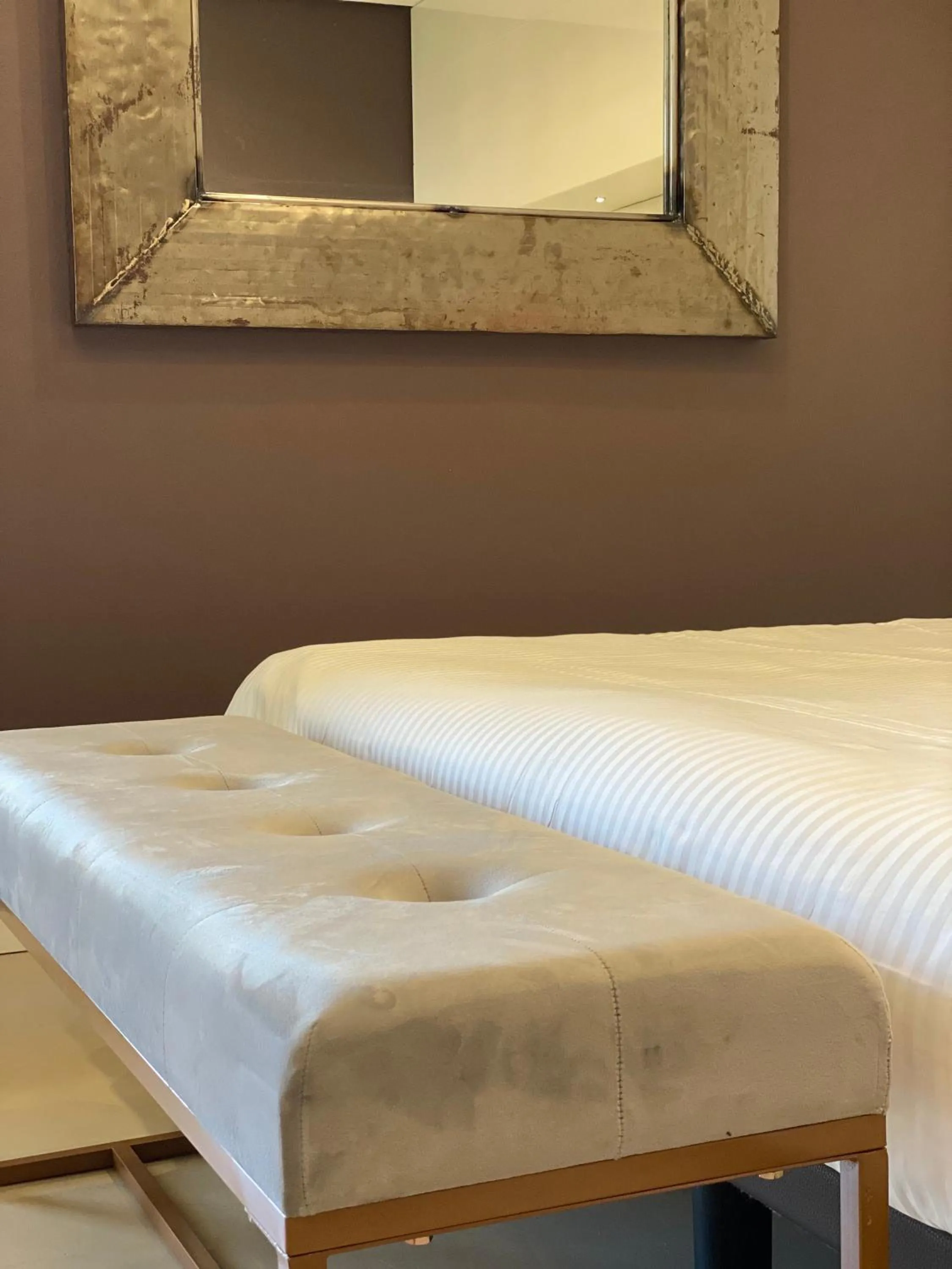 Bed in Gran Paradiso Hotel Spa