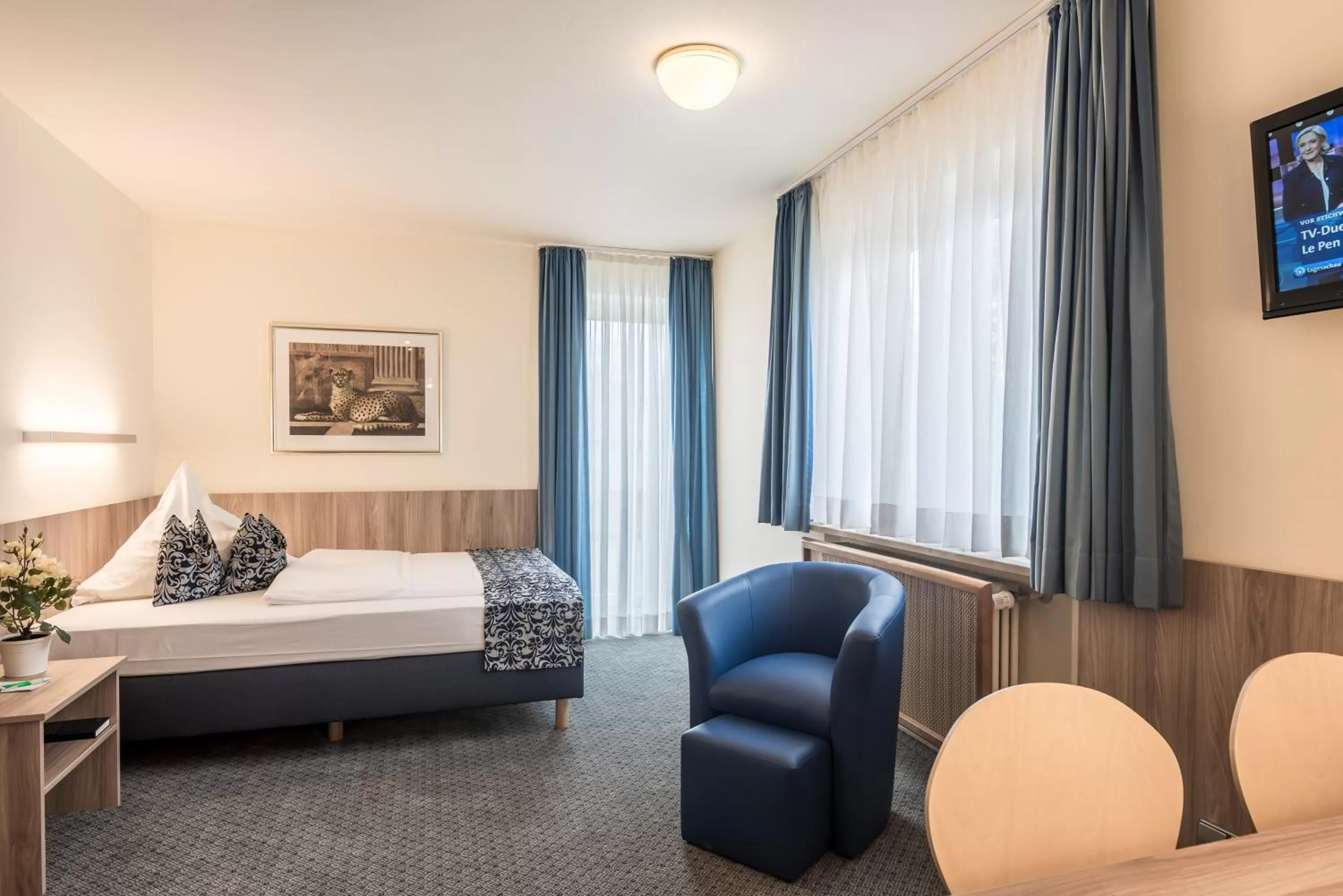 Photo of the whole room, Bed in Hotel Am Moosfeld