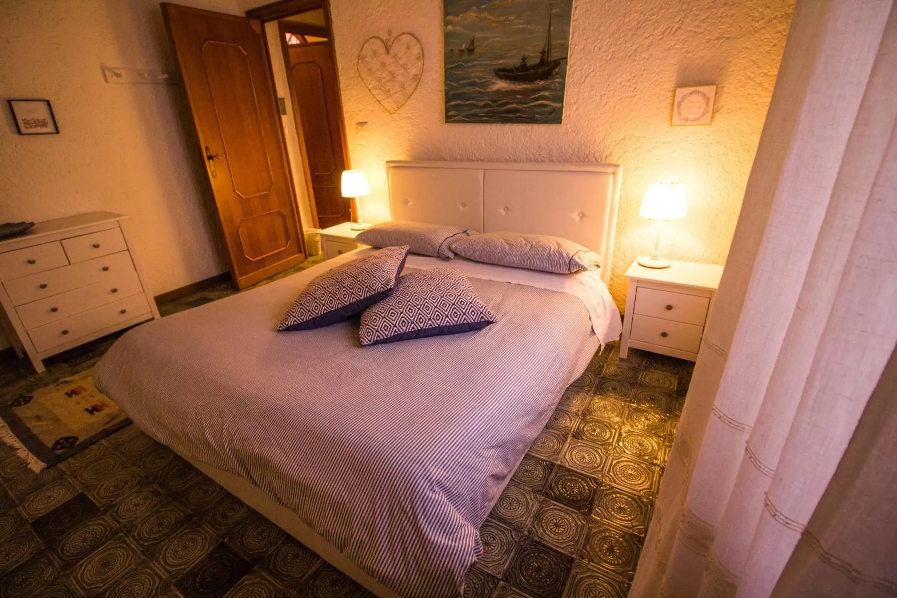 Double Room with Private External Bathroom in Casa sui Tetti Double Room with Private External Bathroom in Casa sui Tetti