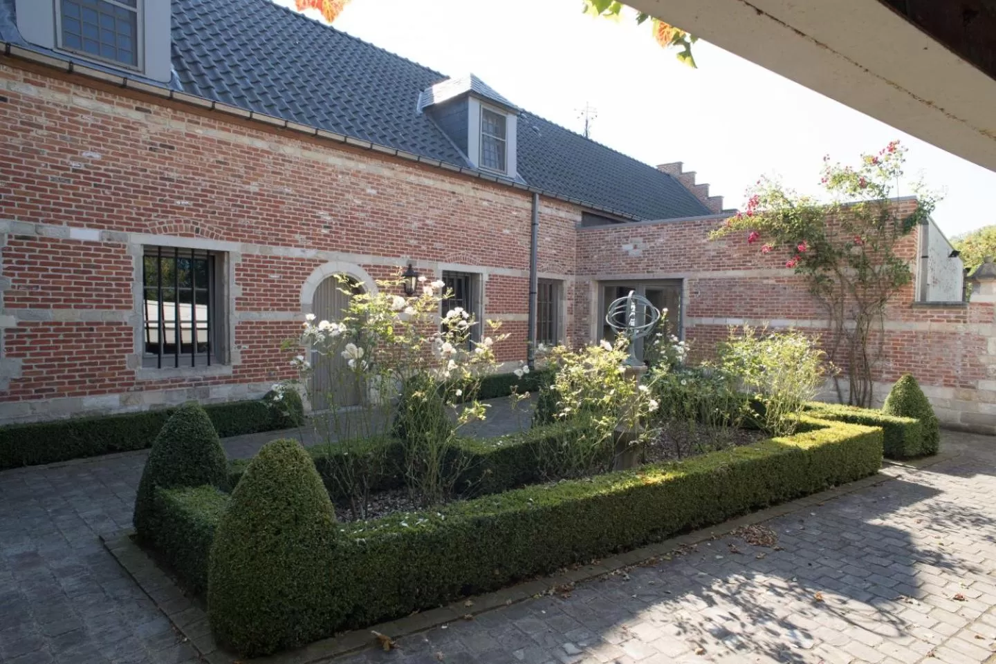 Property Building in Eyckenmolen B&B