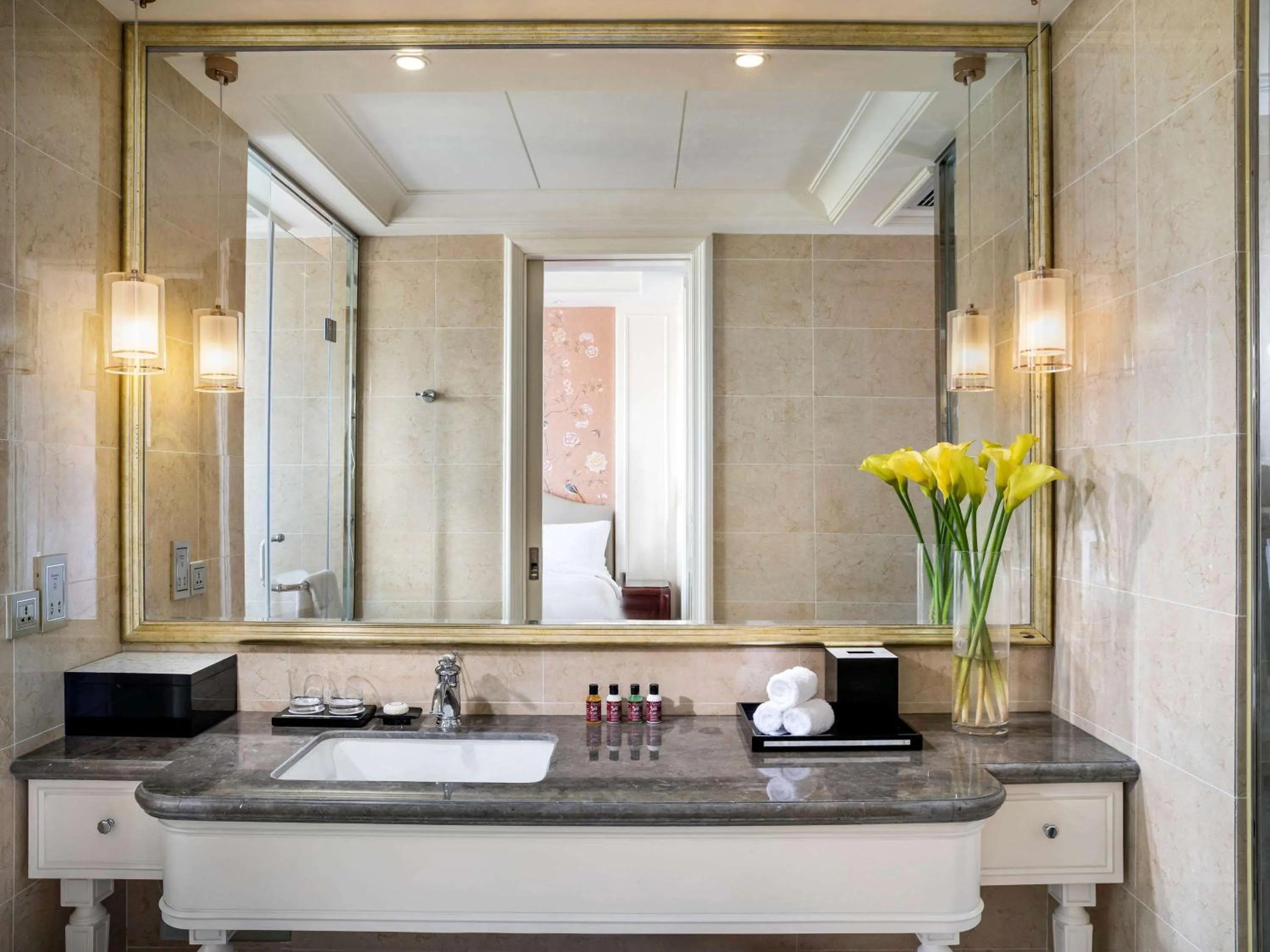 Superior Apartment in The Sebel Xining-Managed By Sofitel