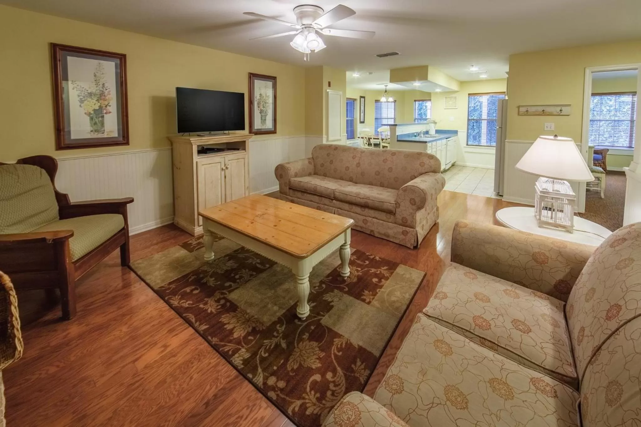 Photo of the whole room in Holiday Inn Club Vacations Villages Resort at Lake Palestine