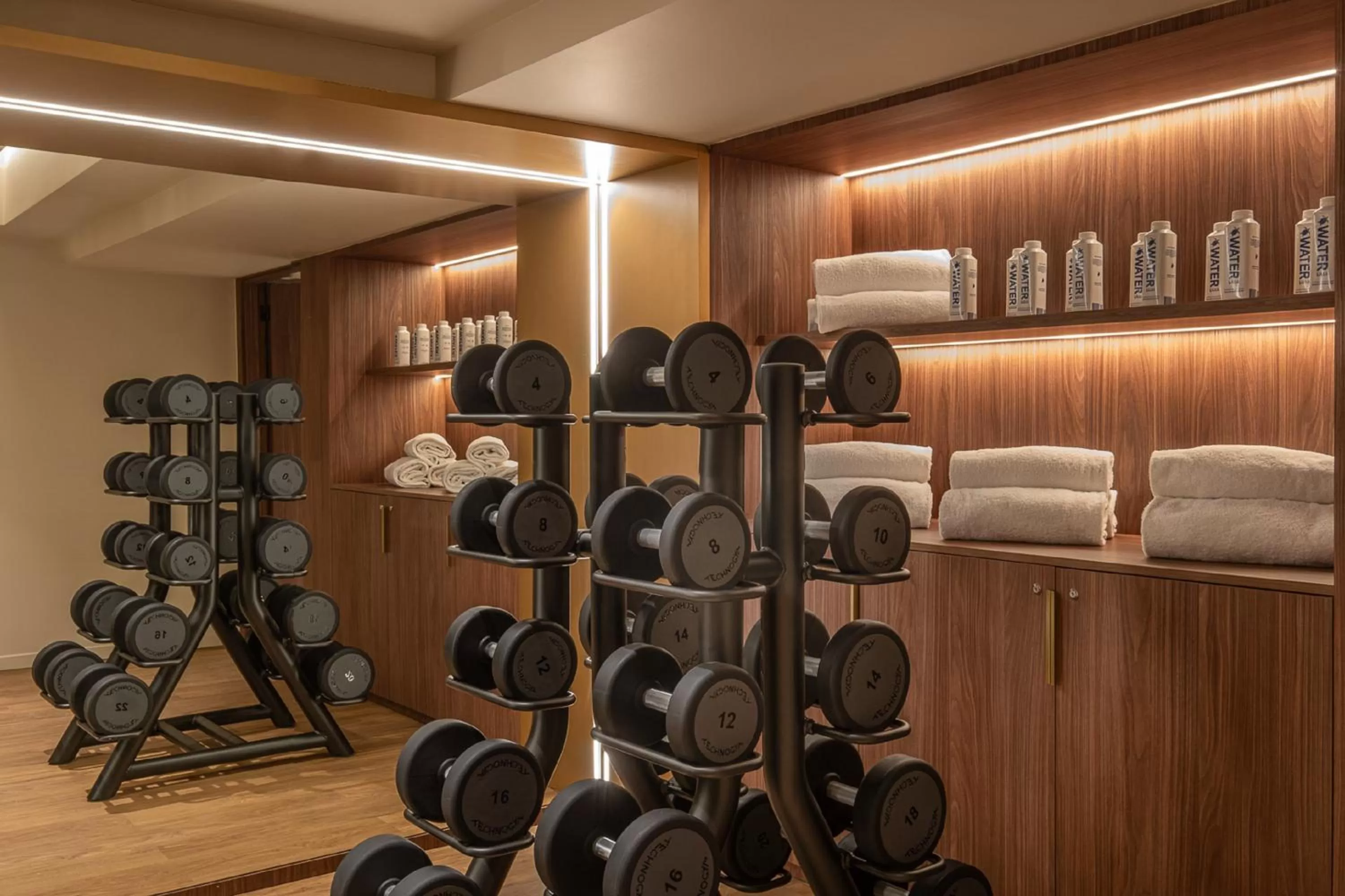 Sports in Hôtel Burdigala by Inwood Hotels