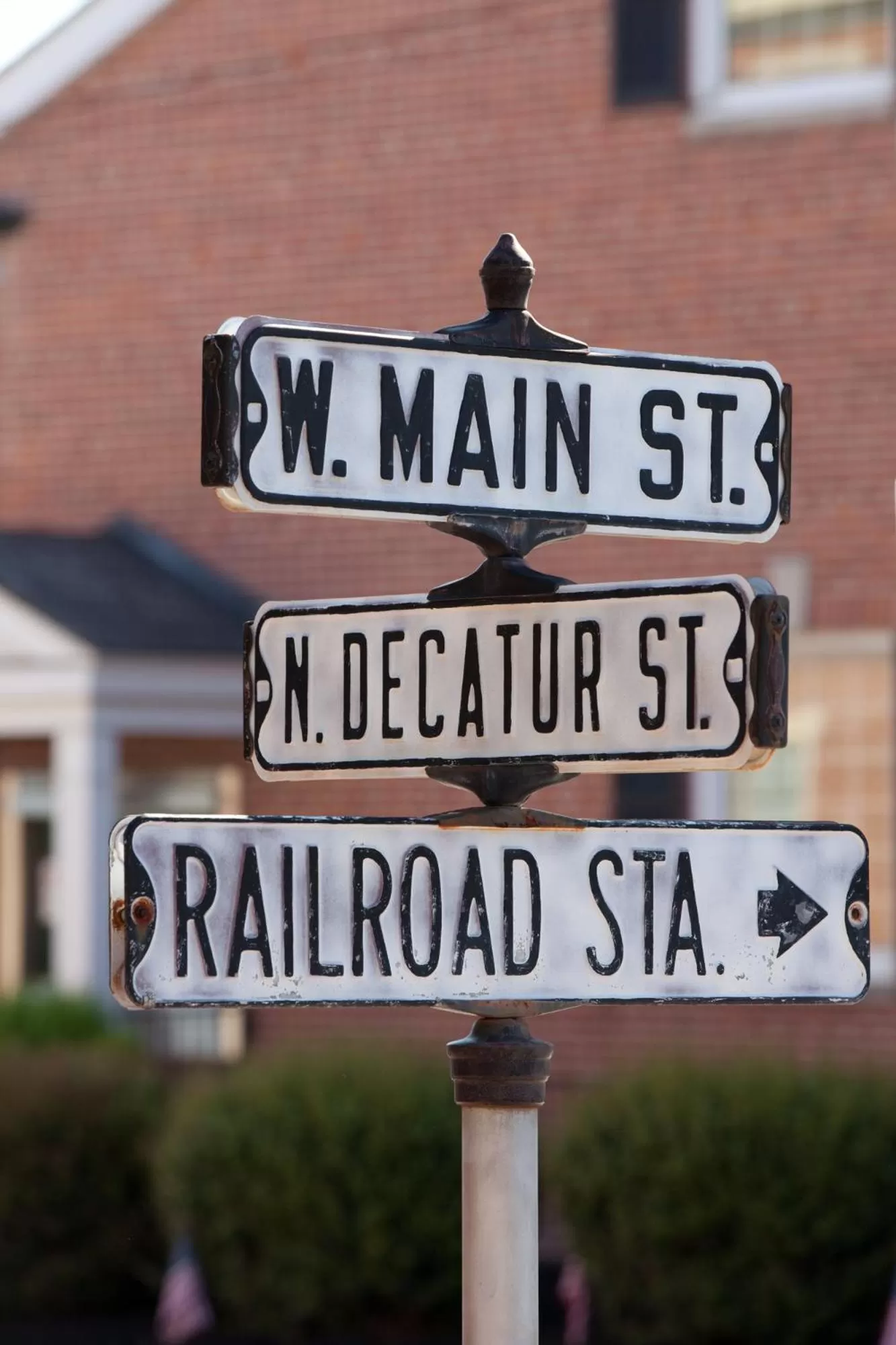 Property building in Strasburg Village Inn