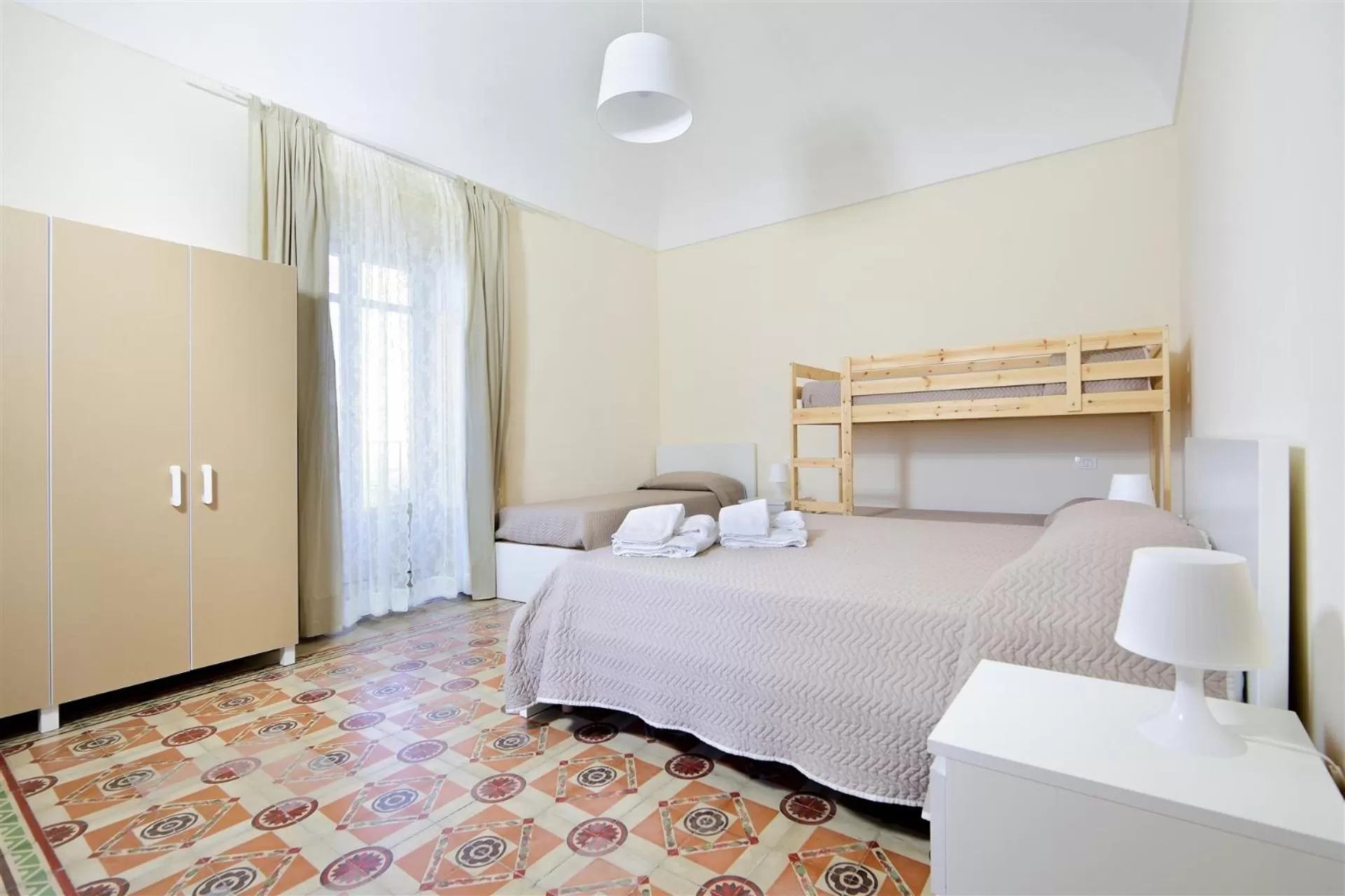 Bed, Bunk Bed in Villa Polara